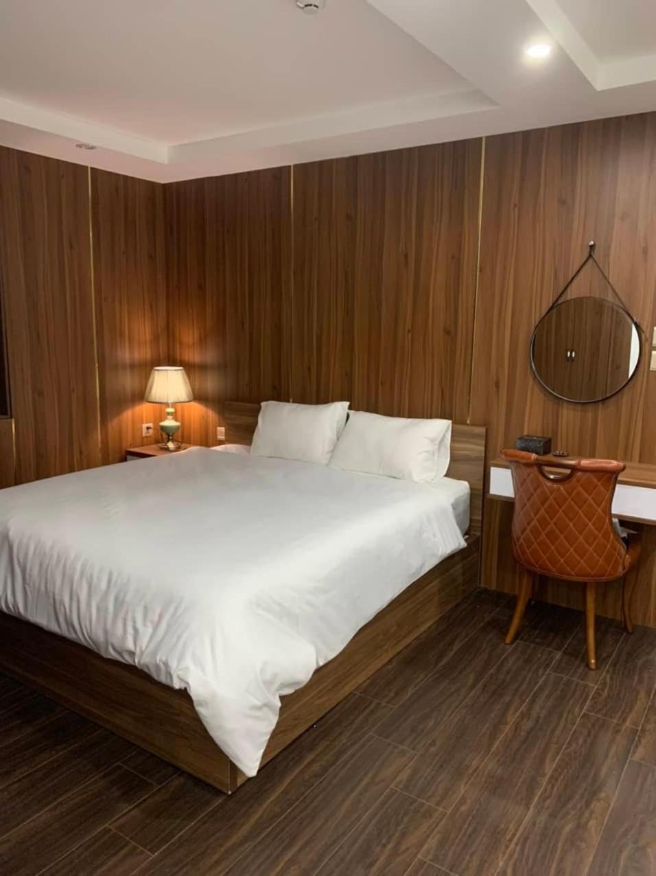 King Room with Garden View