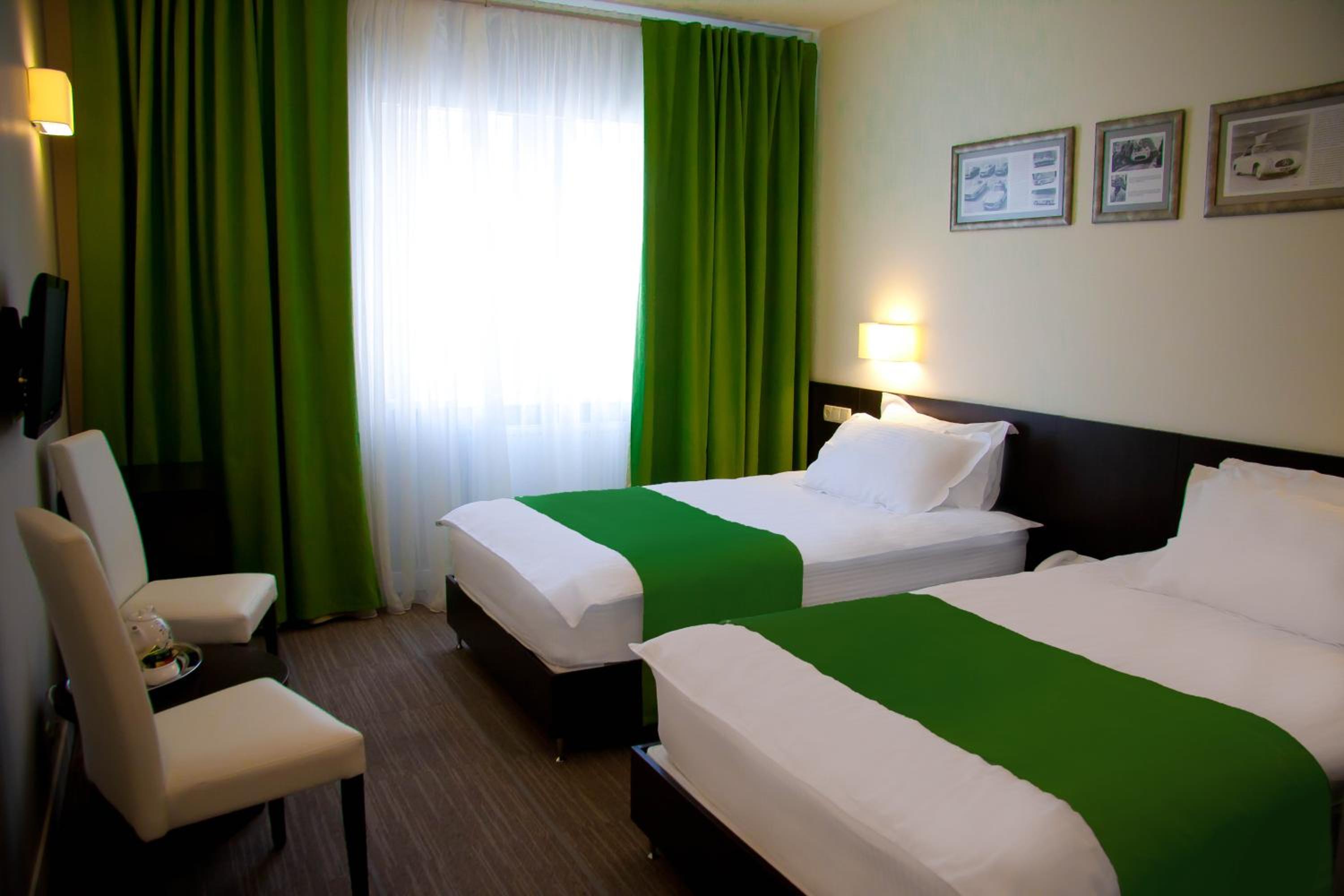 Standard Twin Room photo 3
