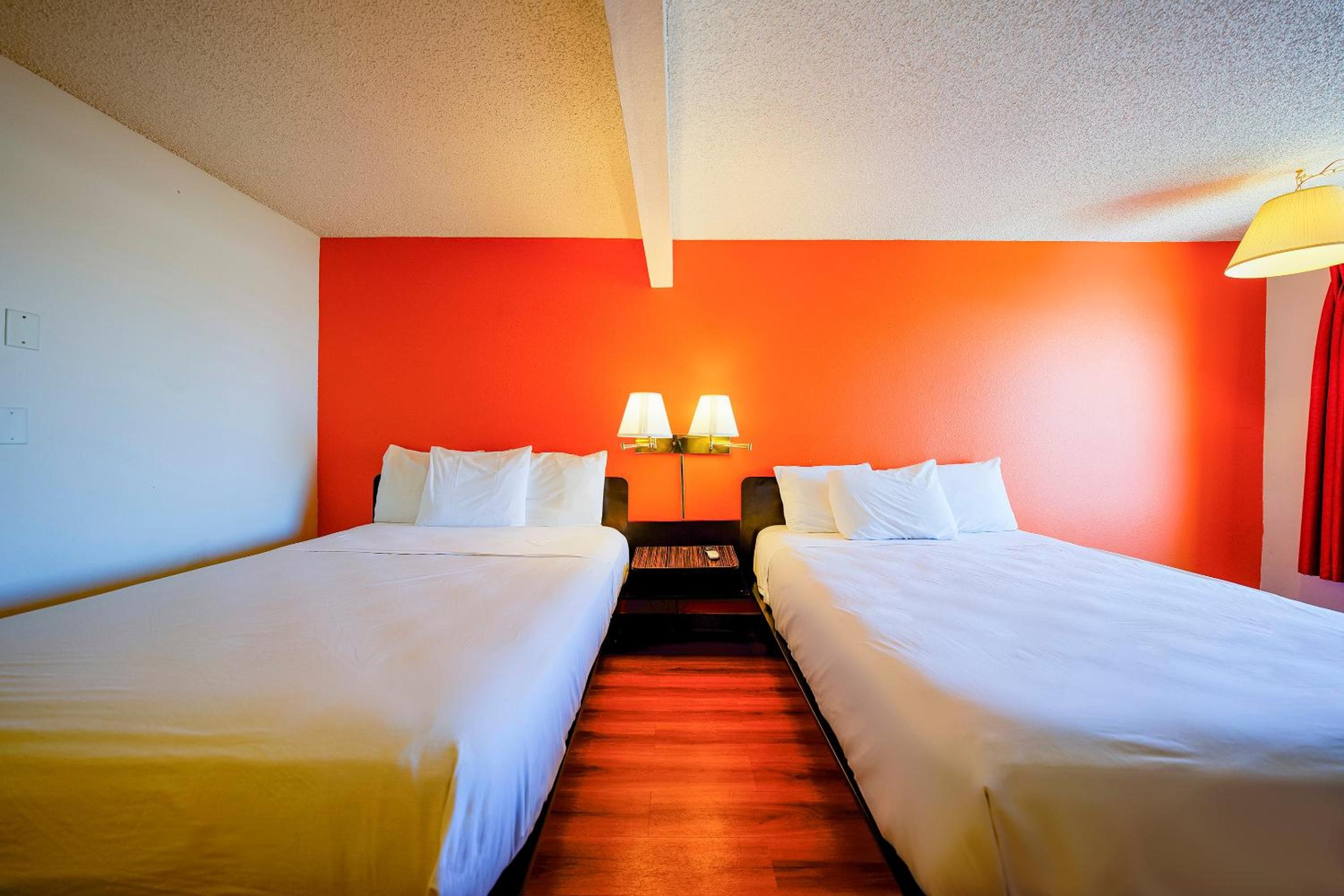 Queen Room with Two Queen Beds - Photo 1