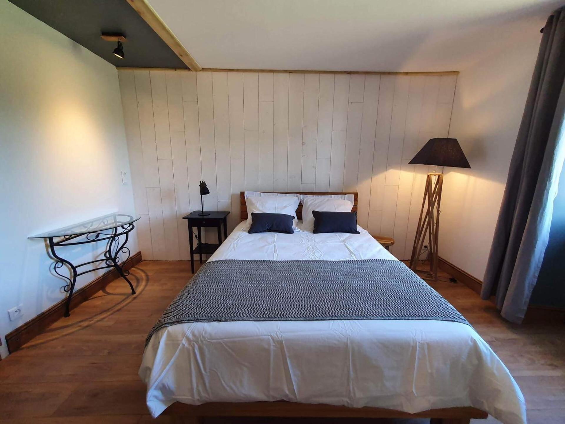 Double Room with Garden View - Photo 2