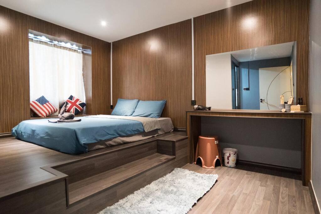 Apartment photo 1