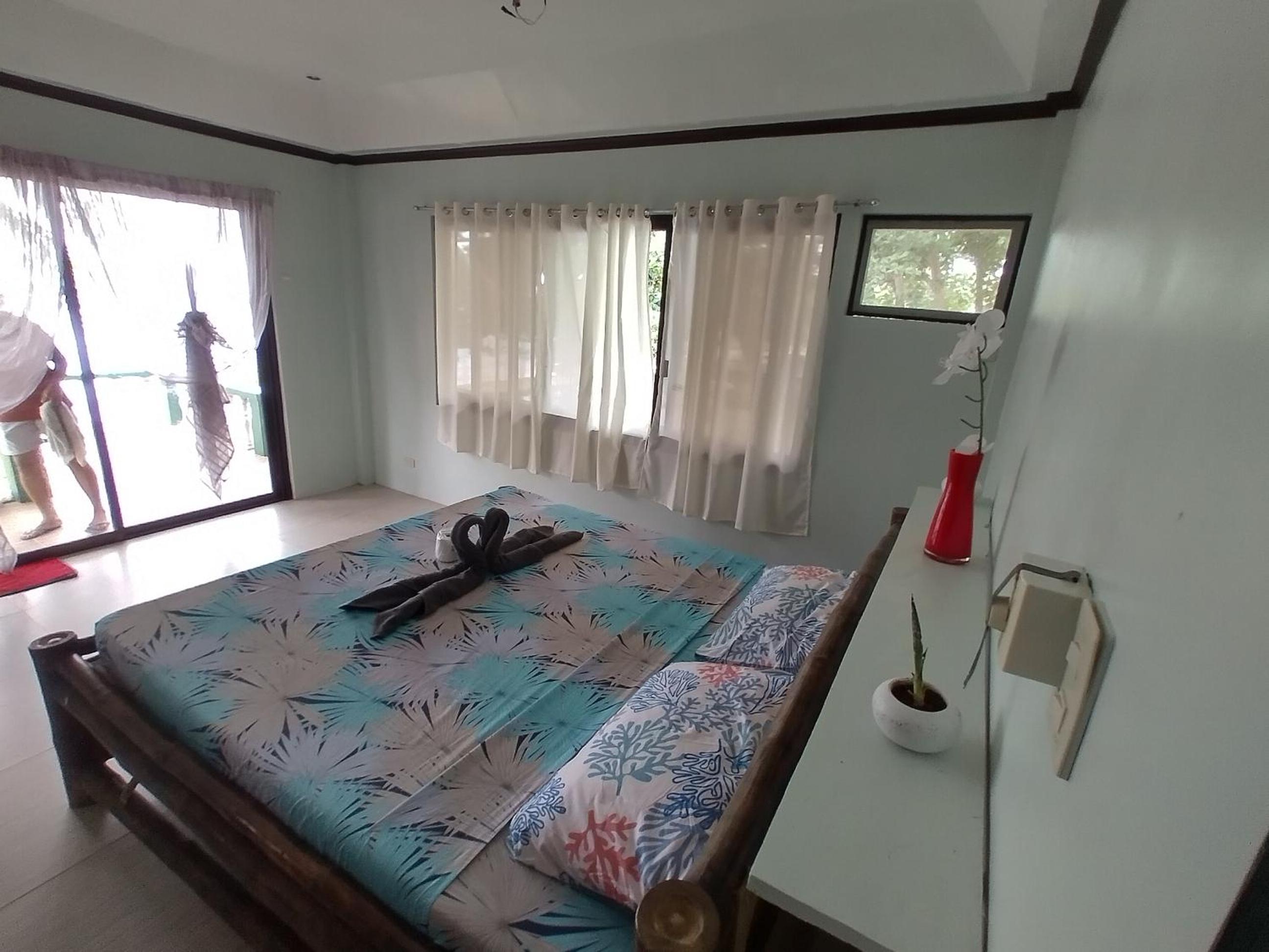 King Room with Sea View - Photo 1