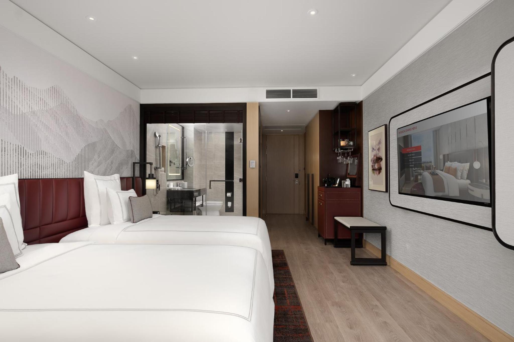Premium Double Room with Two Double Beds - Photo 4