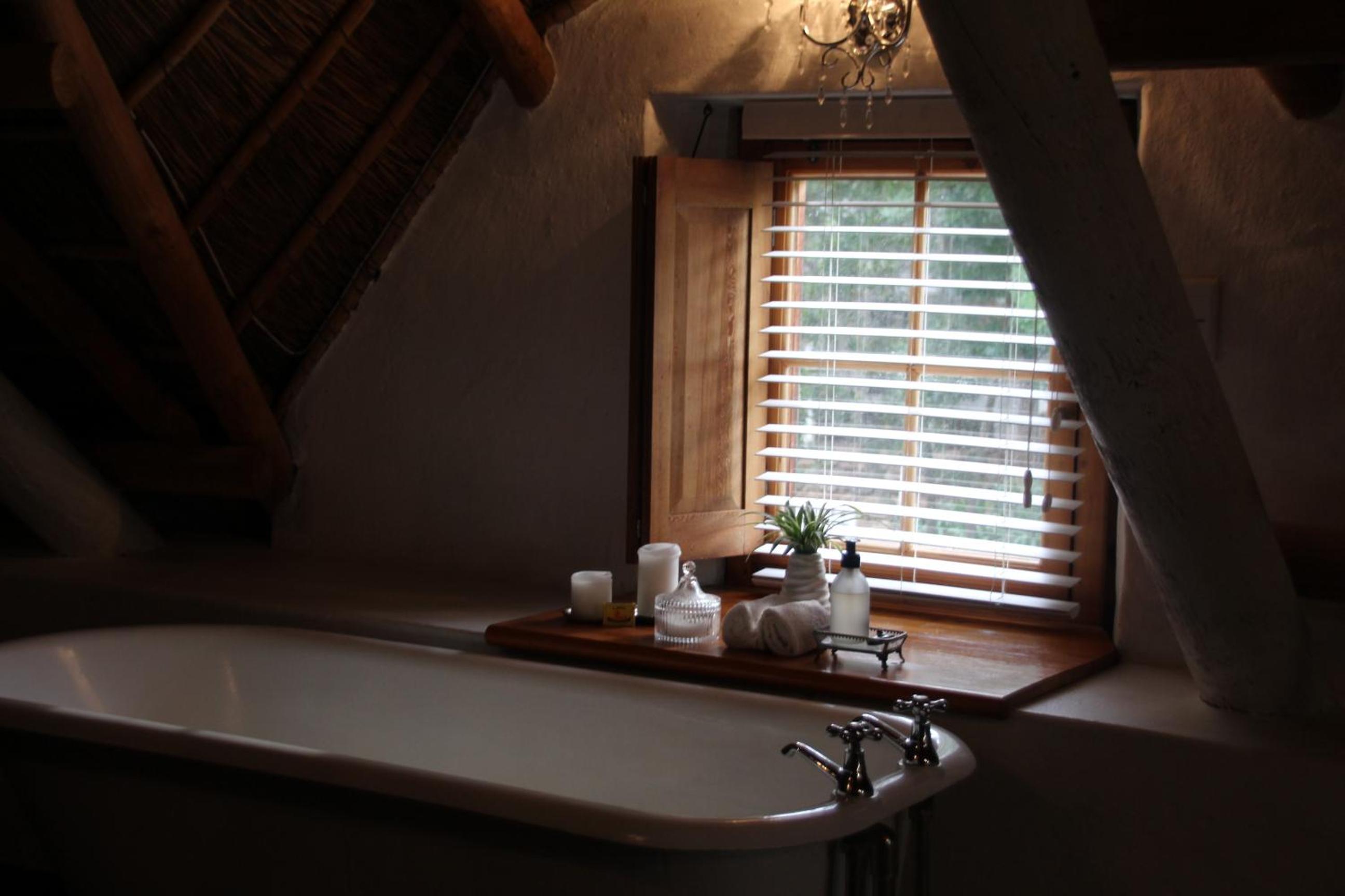 Executive Suite 5 - Photo 9