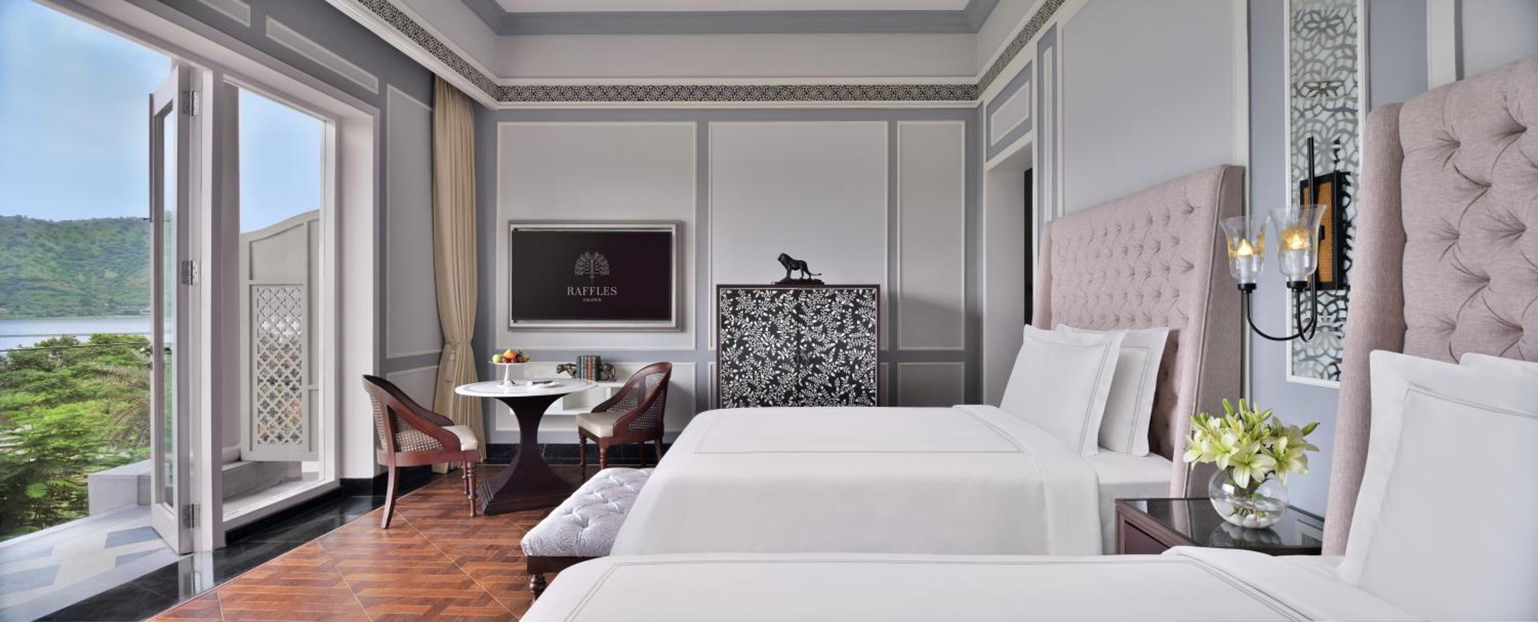 Flamingo Signature Room With Garden Twin Bed - 15% Discount On Food & Soft Beverage And Spa, 4 Pieces Laundry Once Per Stay