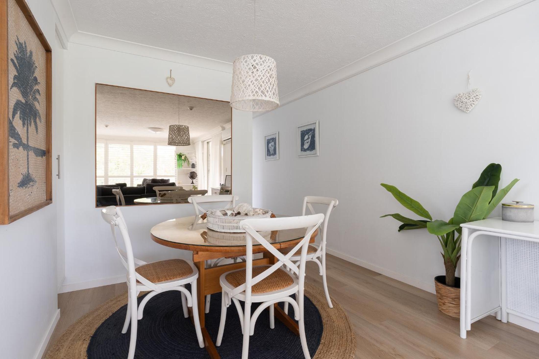 Two-Bedroom Apartment - Photo 24
