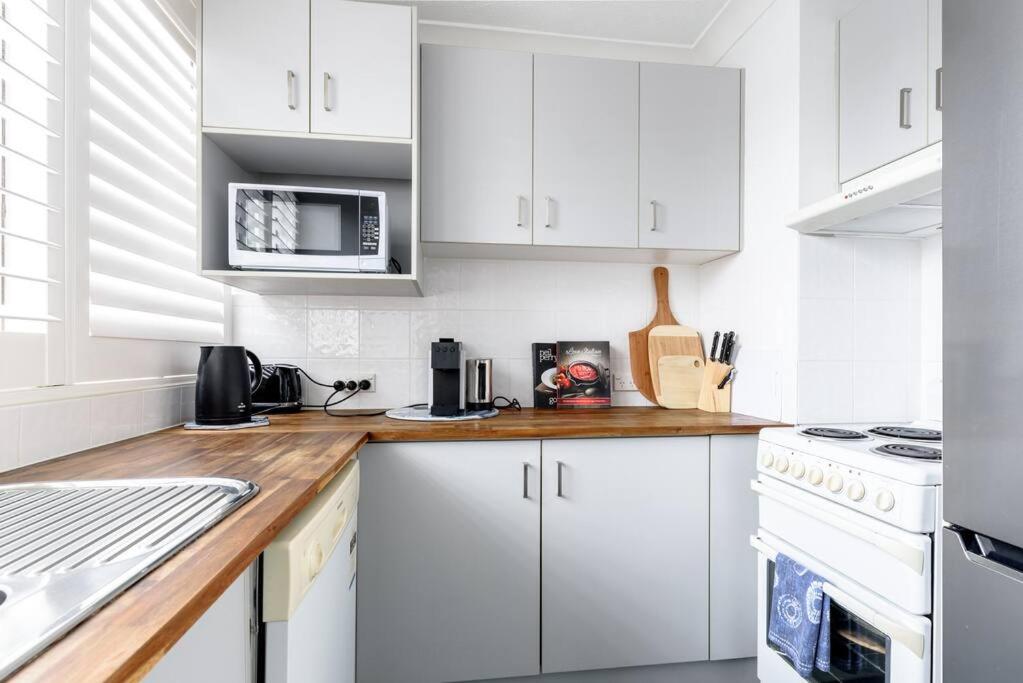 Two-Bedroom Apartment - Photo 19