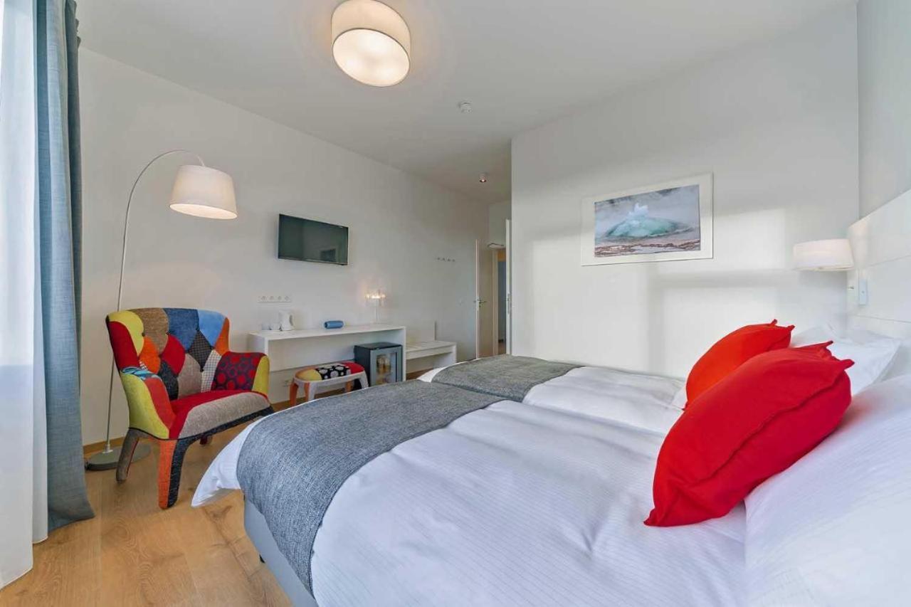 Double or Twin Room - Photo 5