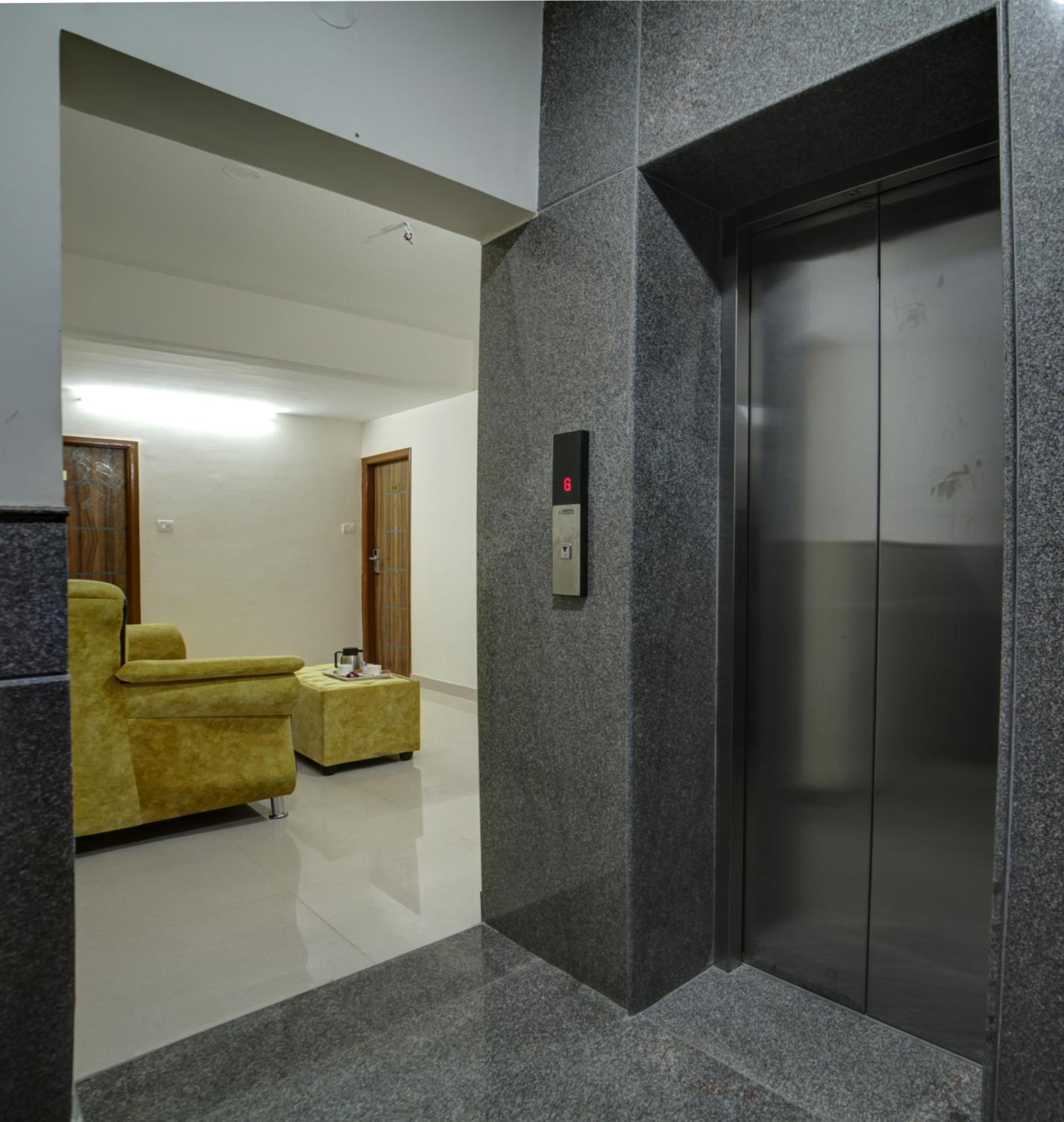 Standard Double Room - Photo 4