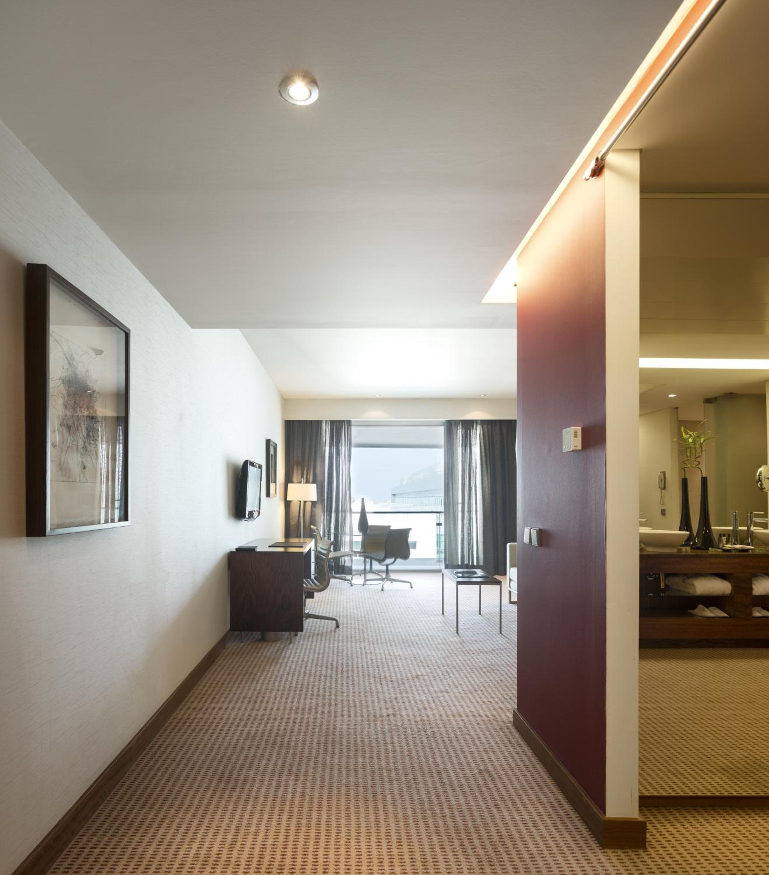 Family Suite (2 Adults + 2 Children up to 12 years old), photo 6