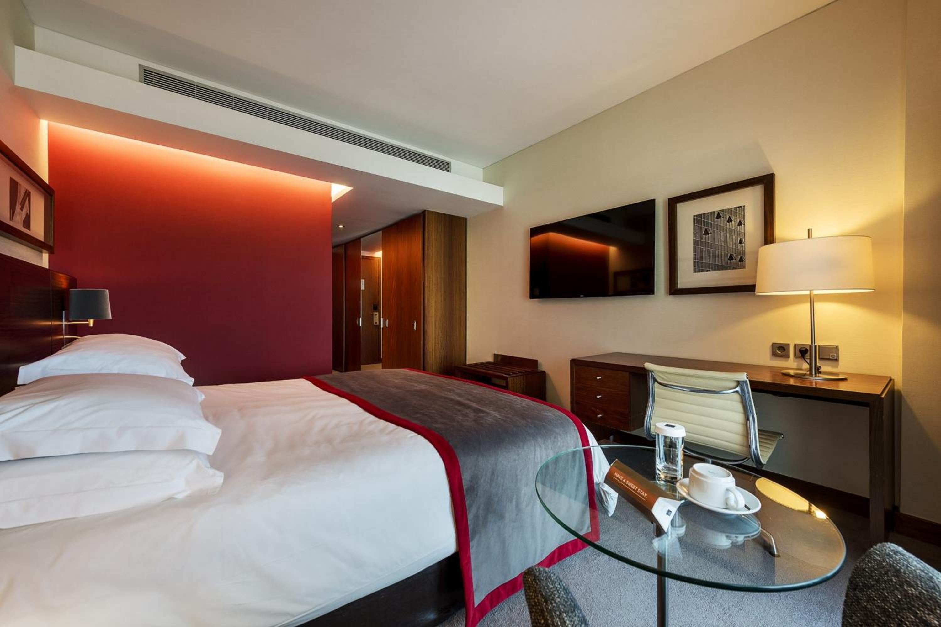 Executive Double Room - Photo 2