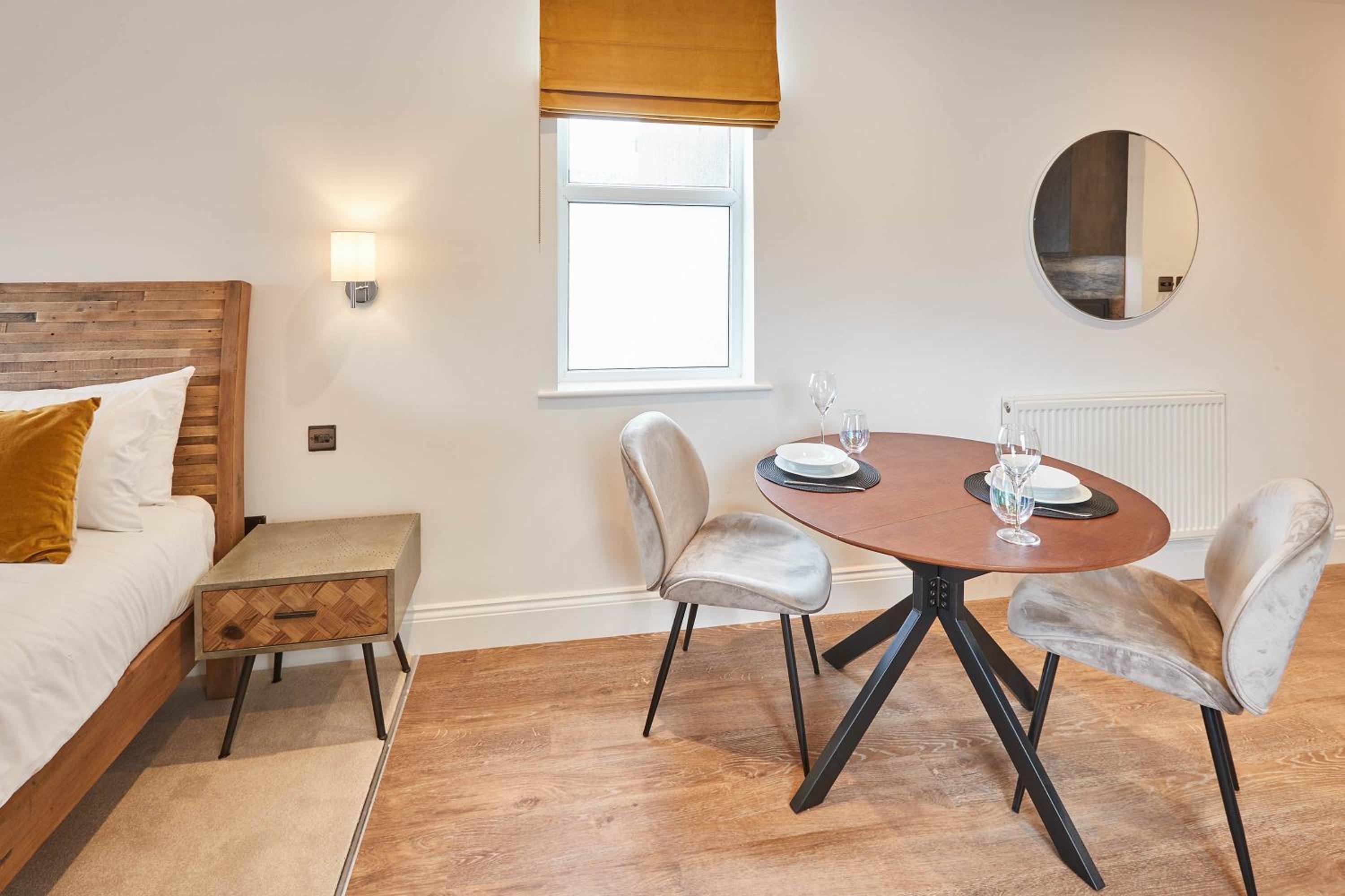 Studio Apartment photo 3