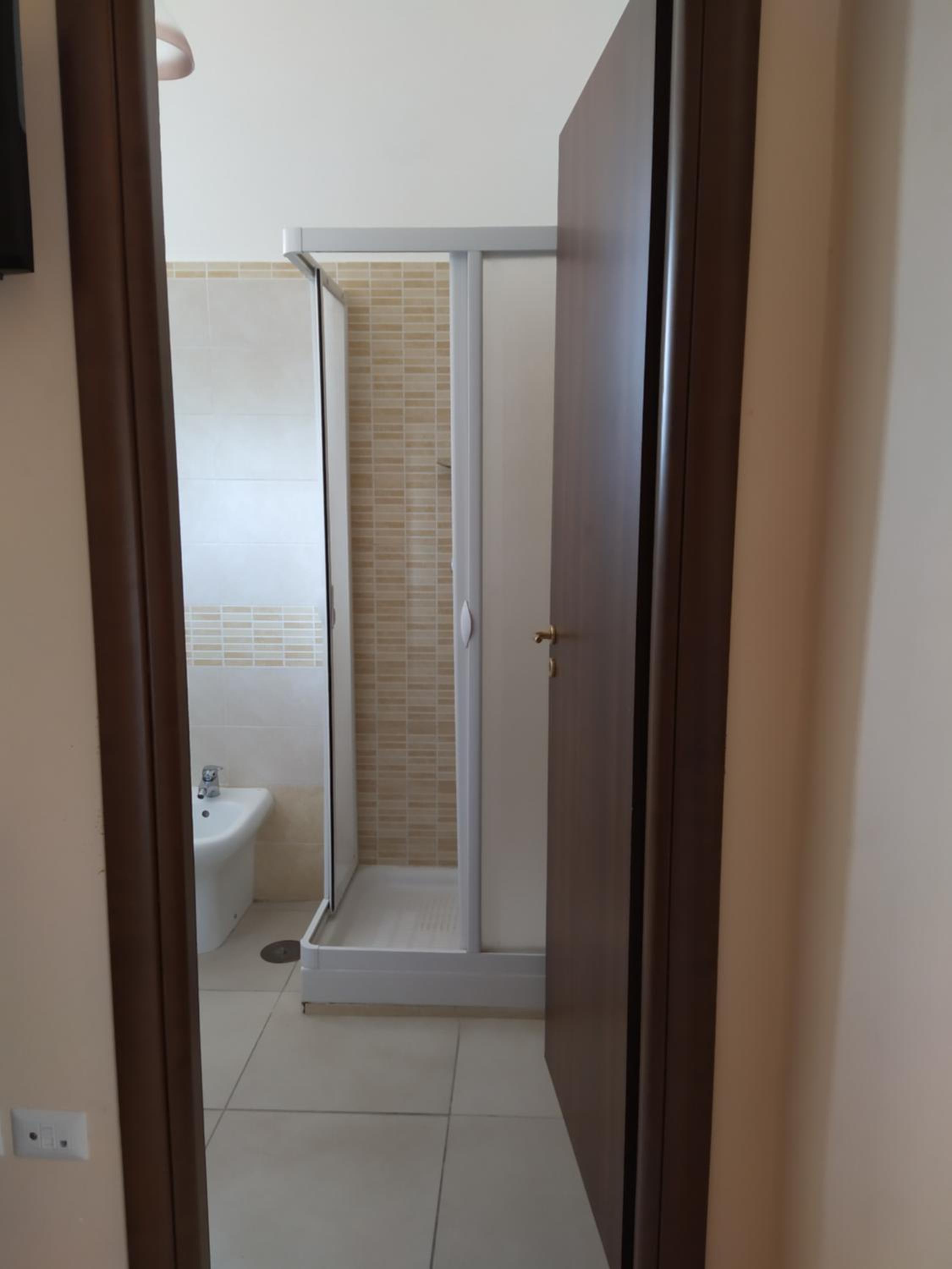 Comfort Triple Room with Shower photo 2