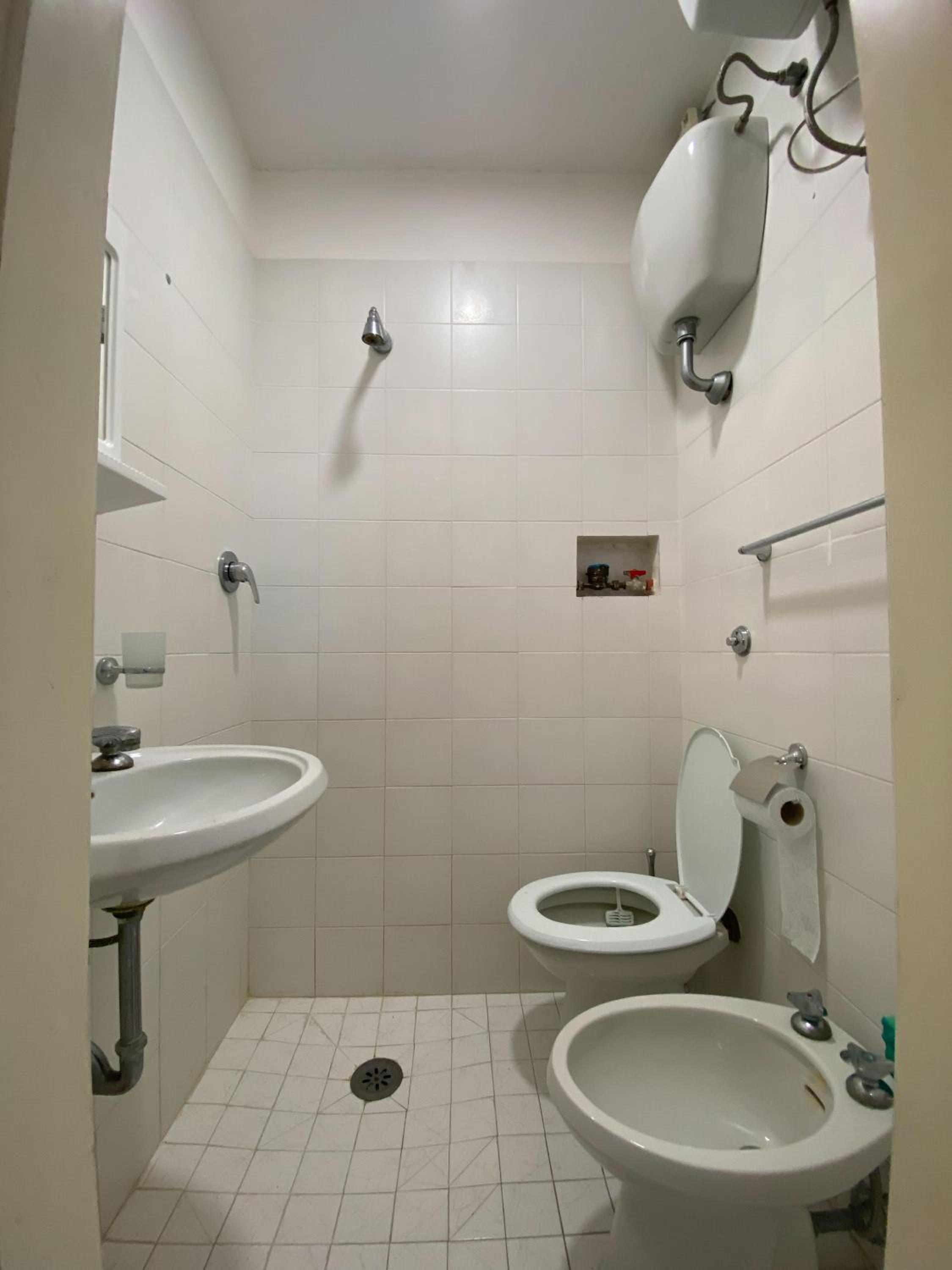 One-Bedroom Apartment - Photo 5