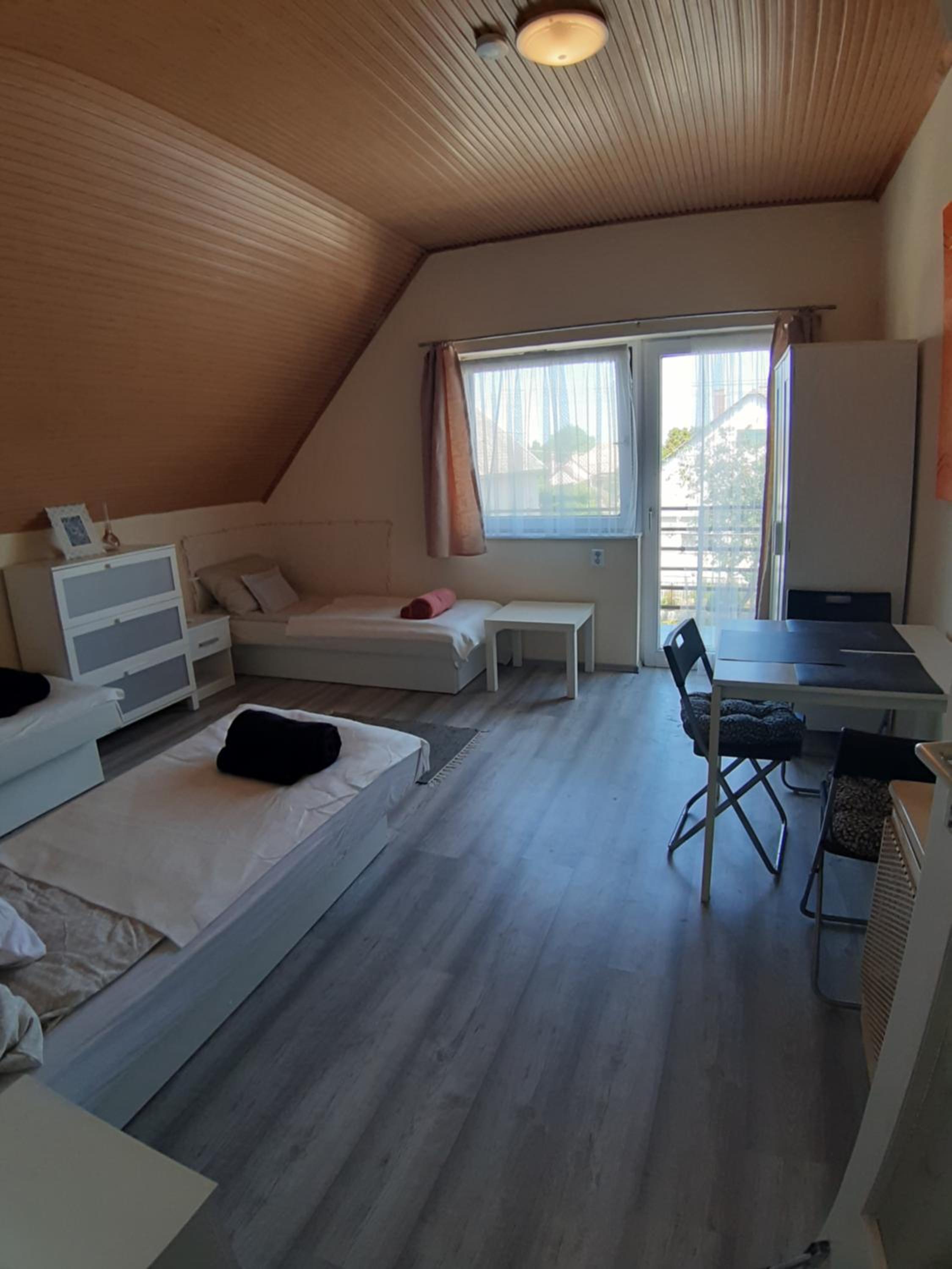 Three-Bedroom Apartment - Photo 16