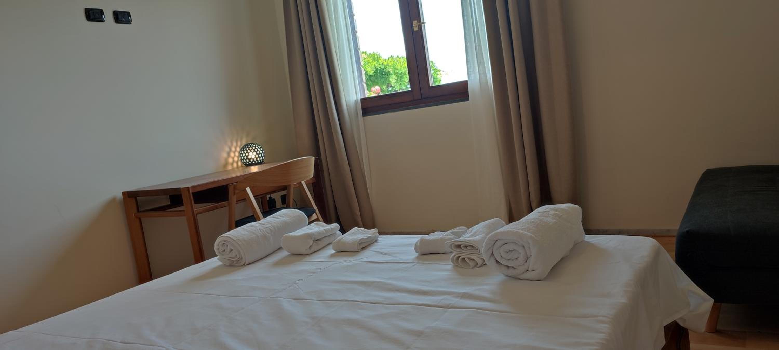 Large Double Room photo 2