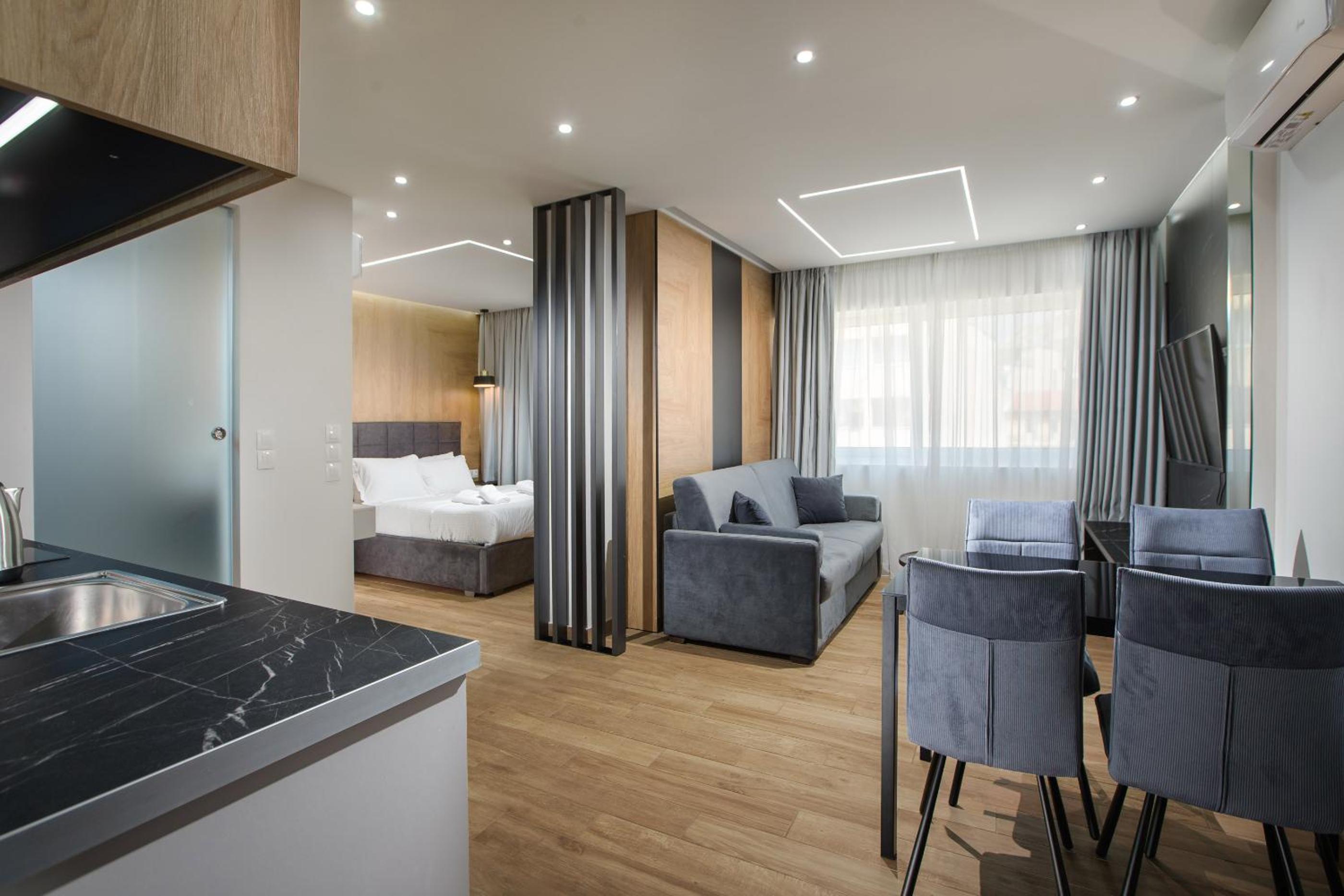 Deluxe Suite photo 1