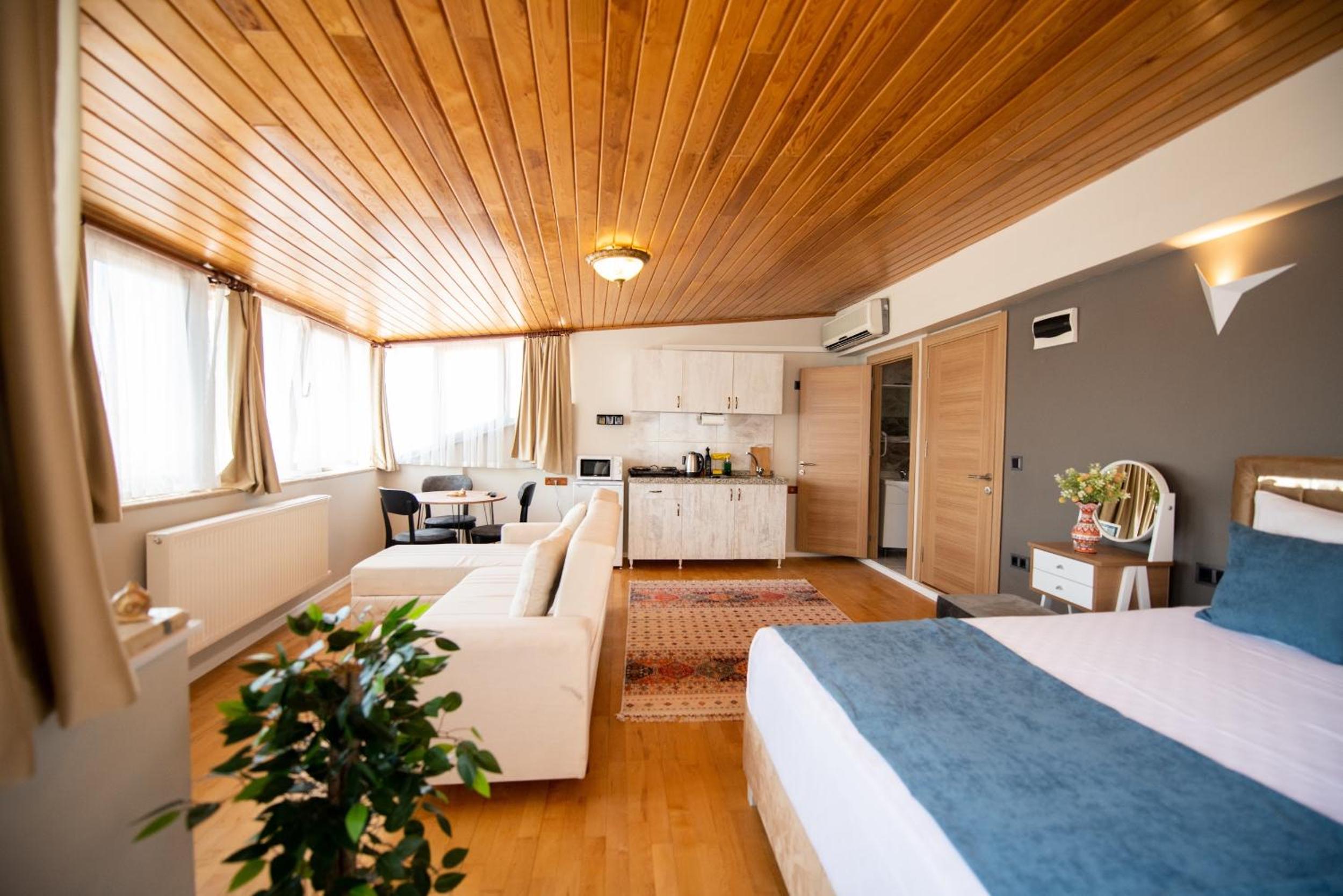 Studio with Sea View photo 1