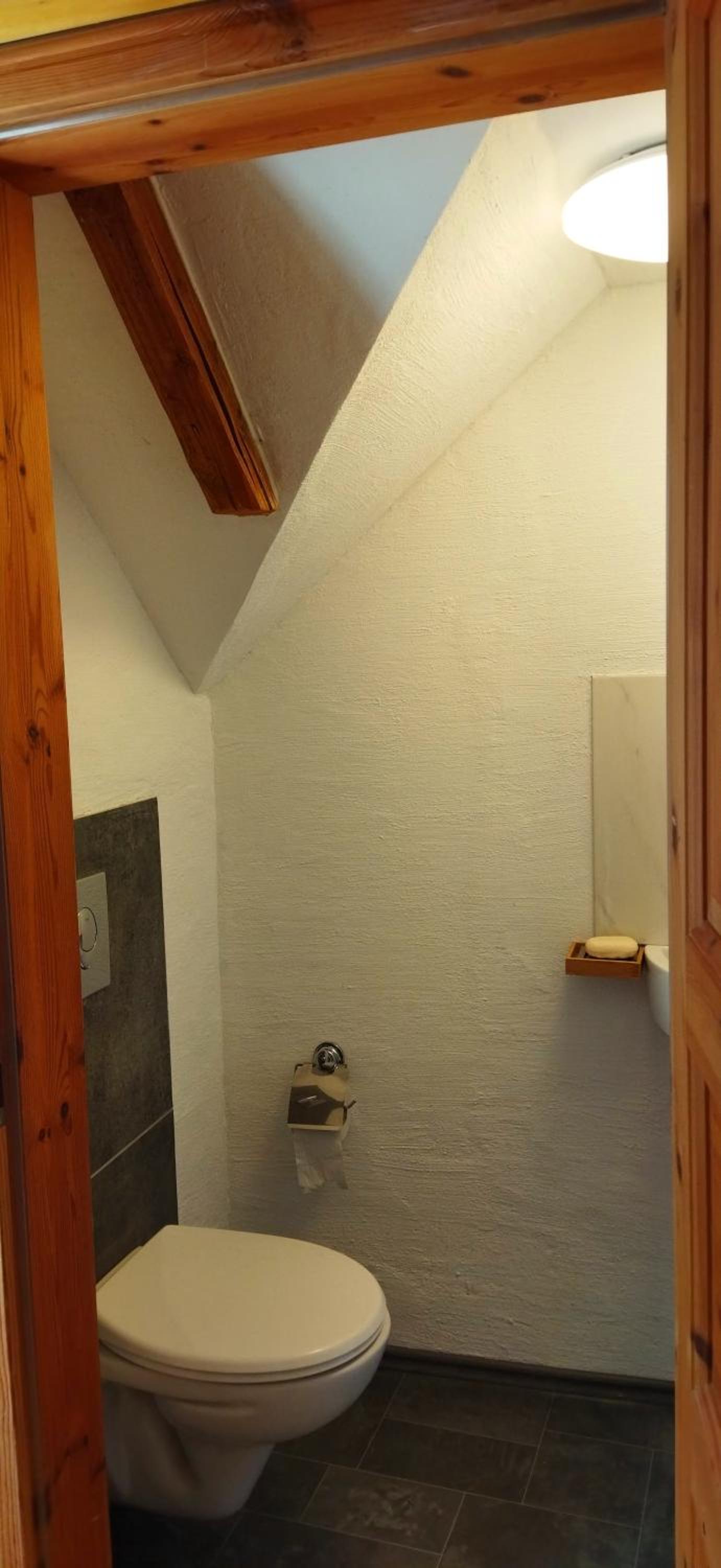 Three-Bedroom House photo 3