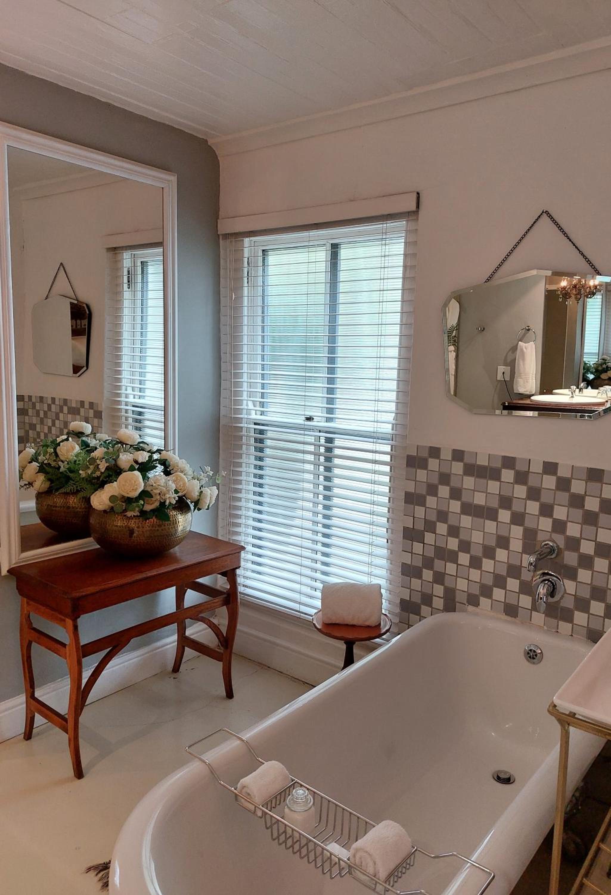 Superior Suite 8 - Photo 7