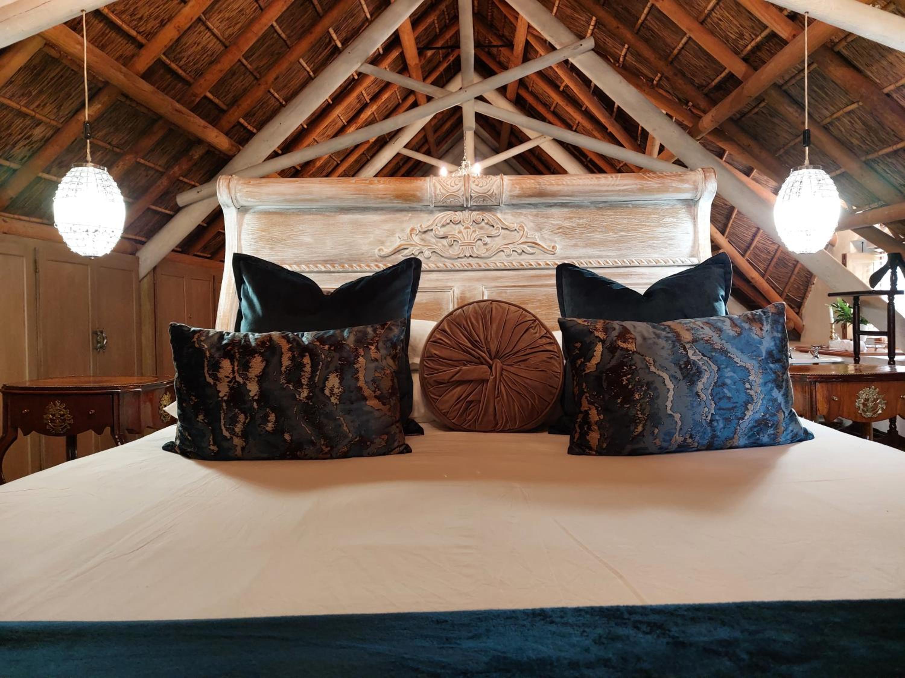 Executive Suite 5 - Photo 1