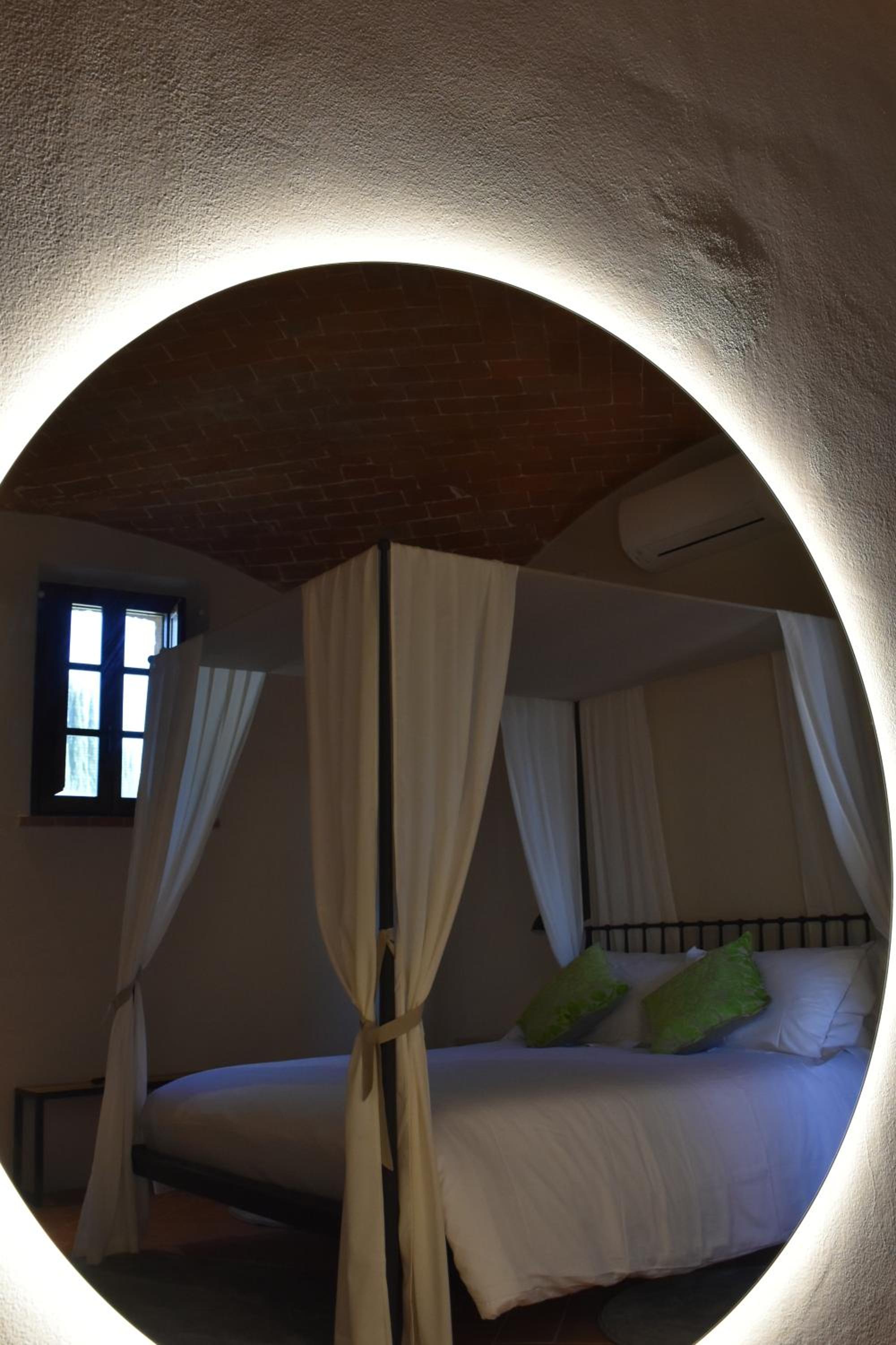 Two-Bedroom Apartment - Separate Building - Photo 1