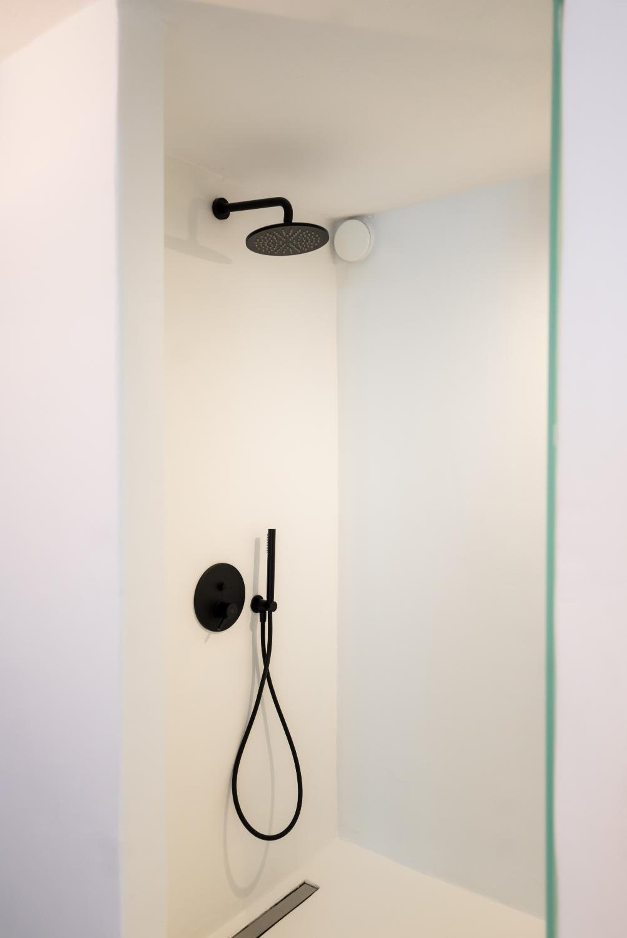 Deluxe Double or Twin Room photo 2