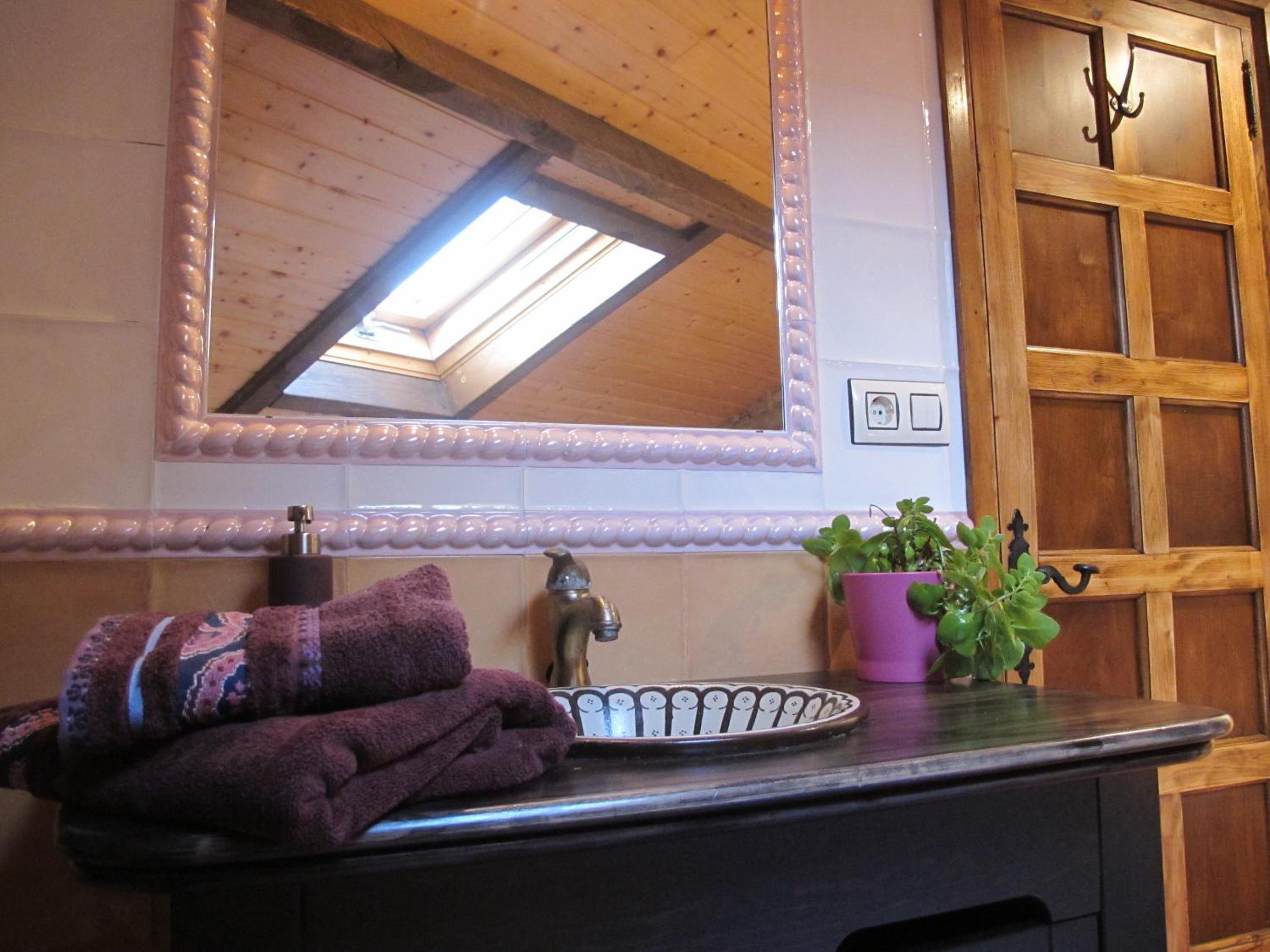 One-Bedroom House photo 2