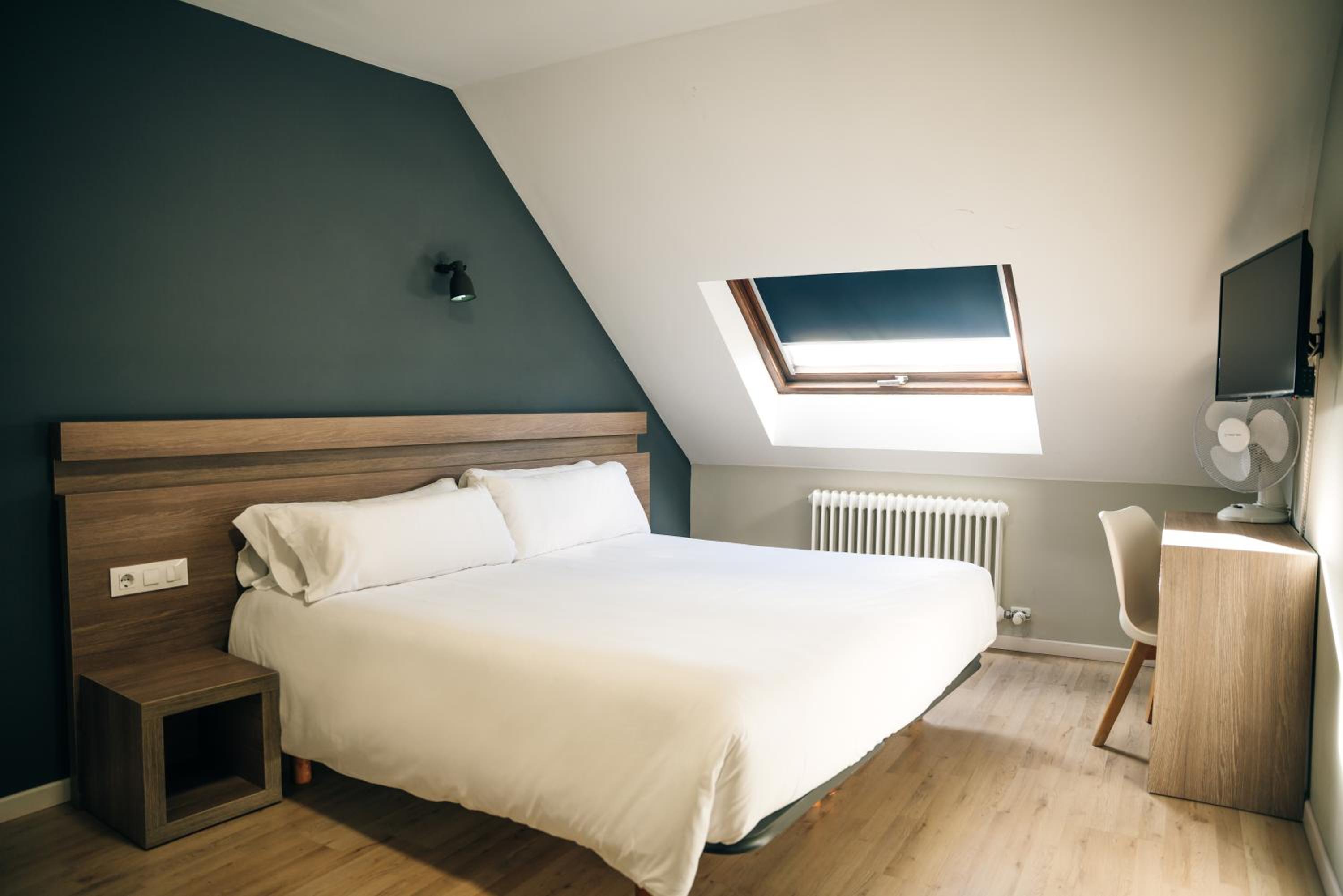 Double King Room - Photo 4