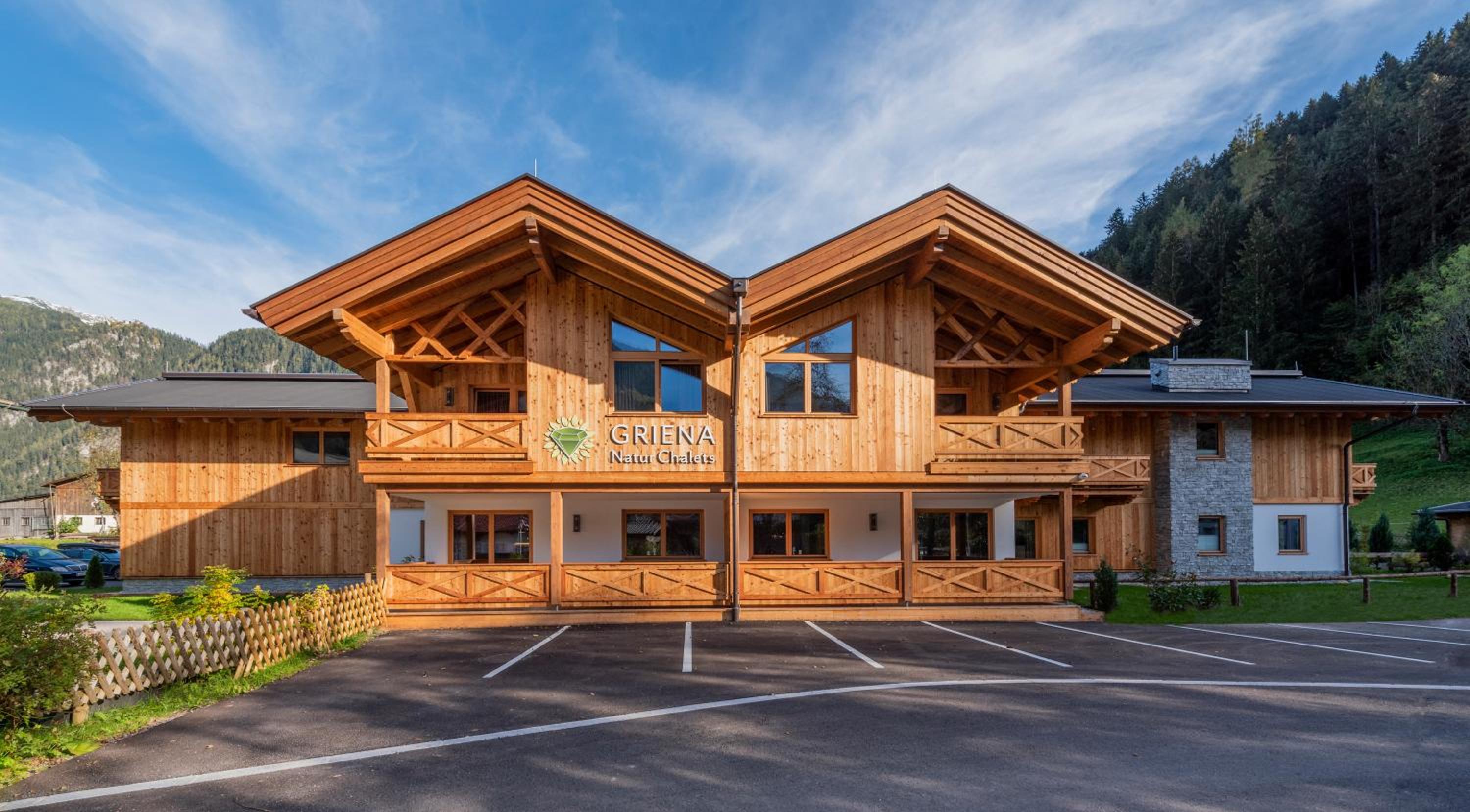Superior Chalet photo 3