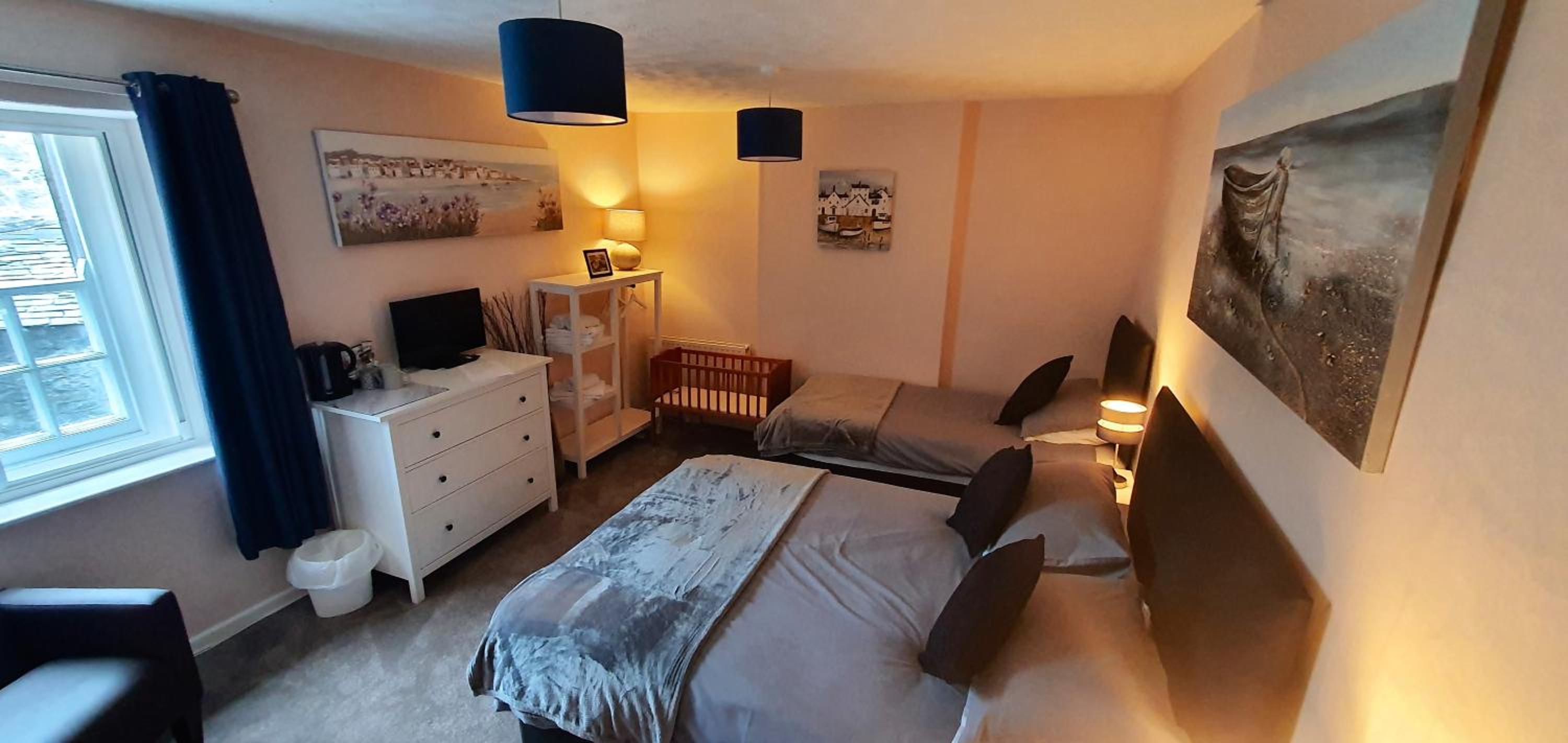 Superior Triple Room photo 3