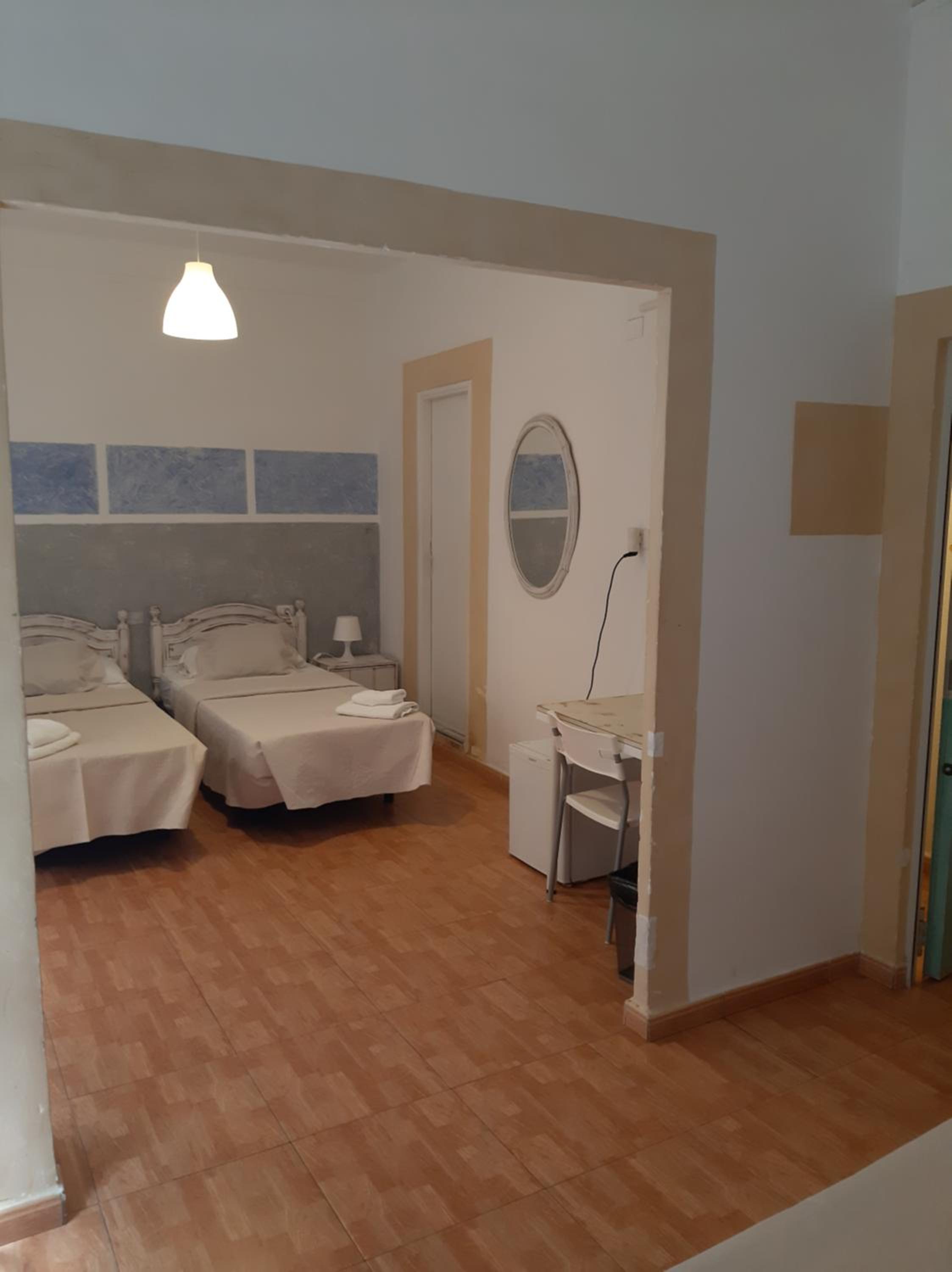 Quadruple Room - Photo 2