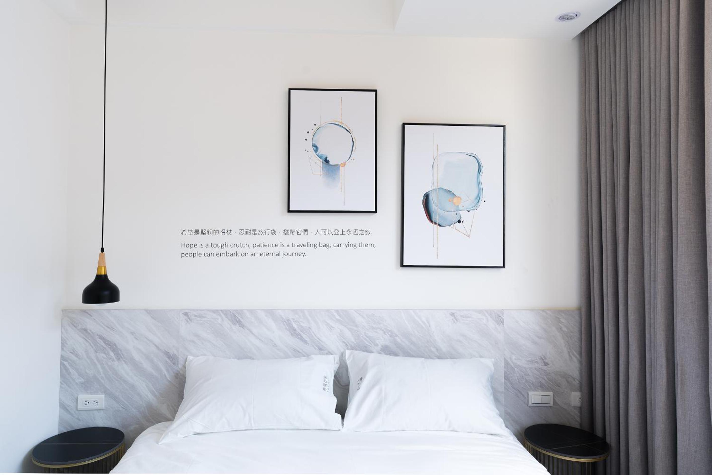 Standard Double Room - Photo 7