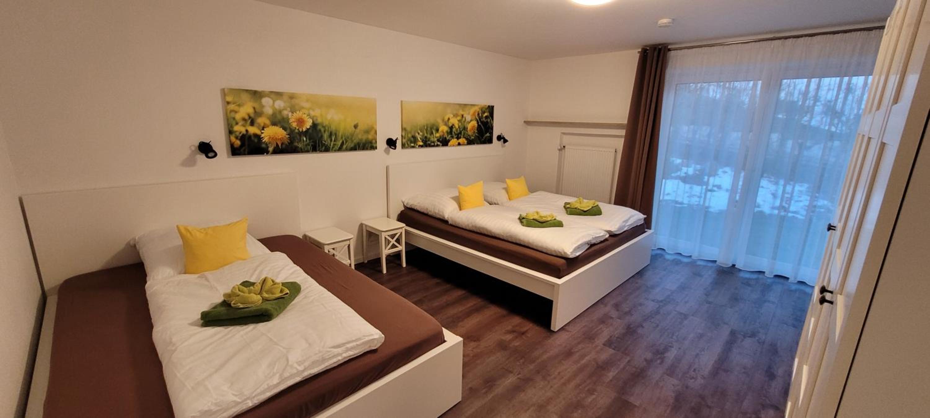 Suite with own Garden and Mountain View