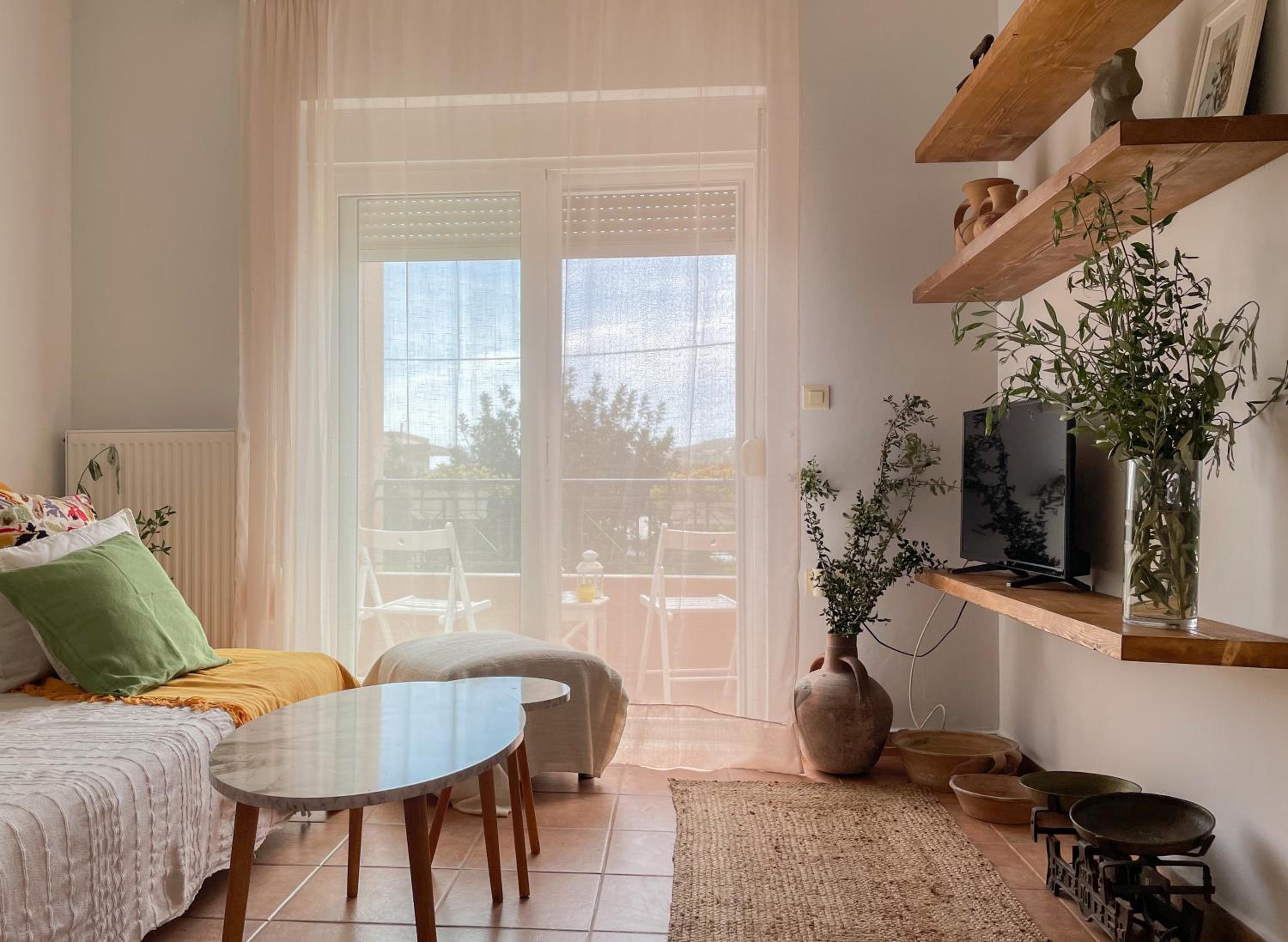 Two-Bedroom House - Photo 27