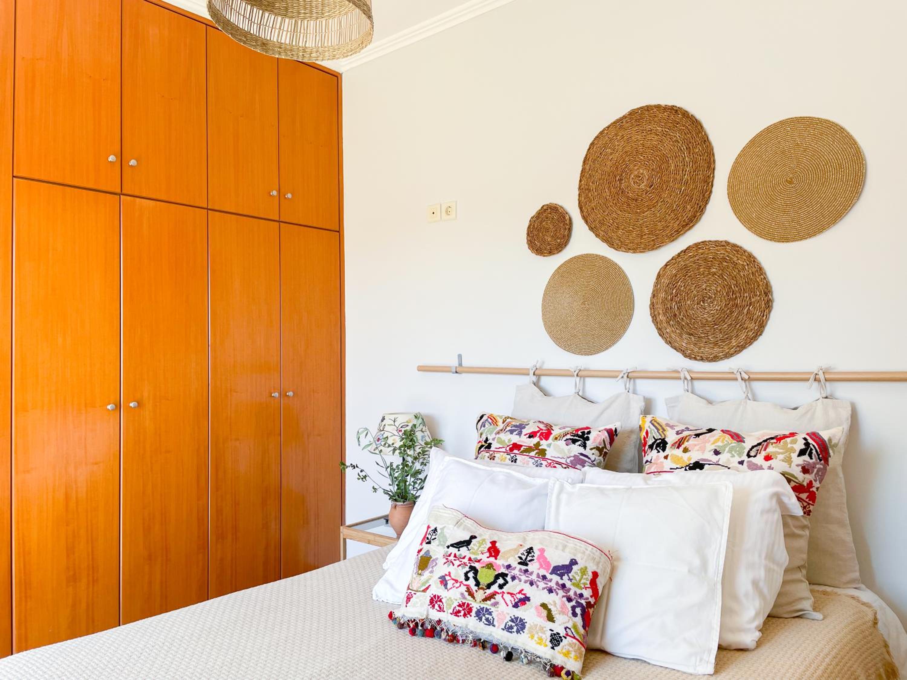 Two-Bedroom House - Photo 10