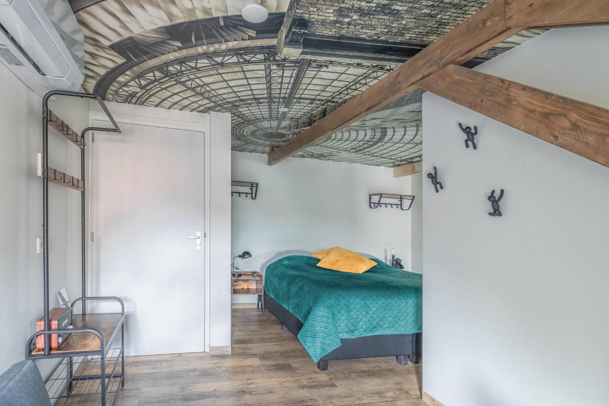 Superior King Room - Photo 1