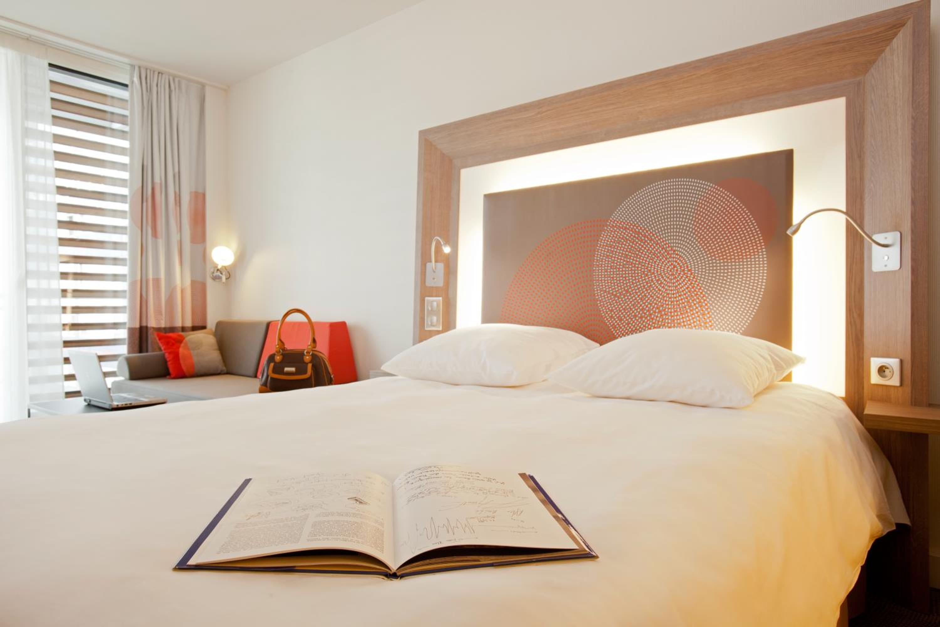 2 Double Rooms next to each other