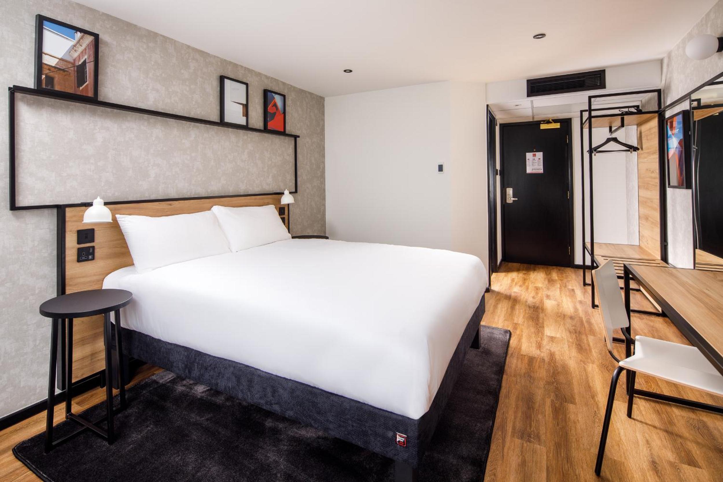 Standard Double Room - Photo 3
