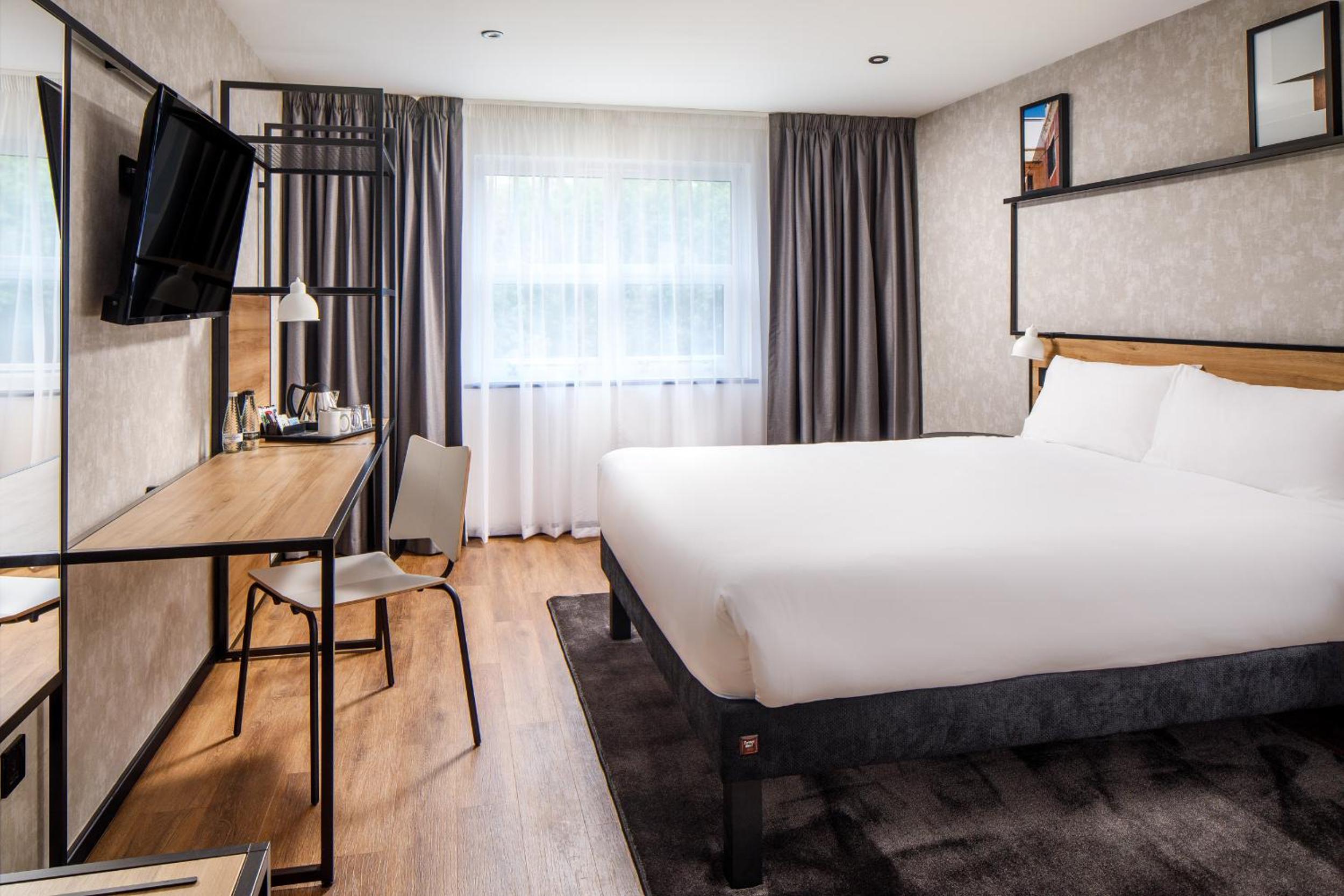 Standard Double Room - Photo 4