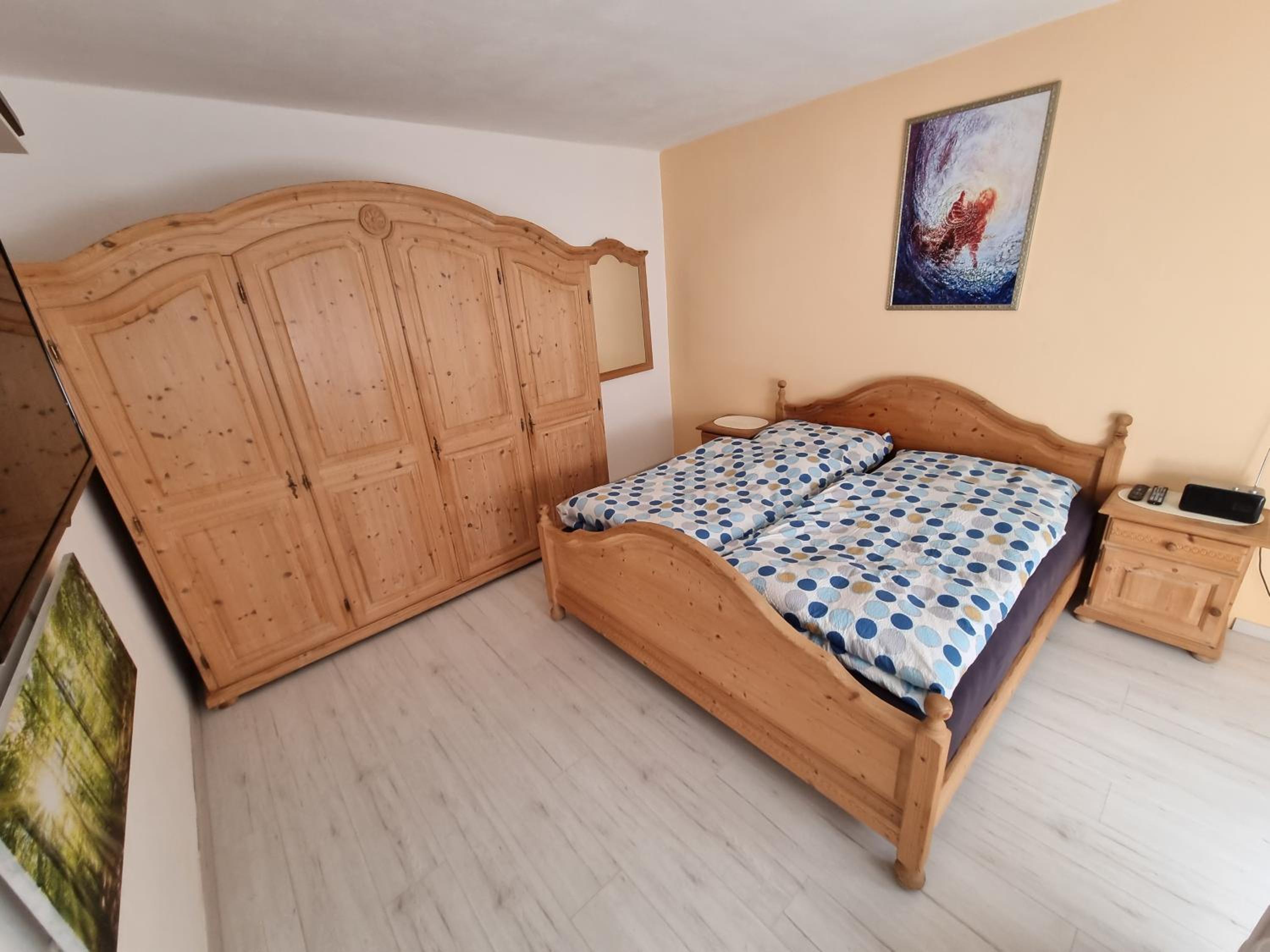One-Bedroom House photo 1