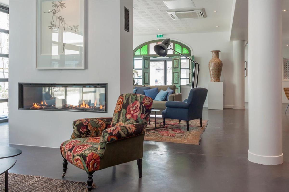 Apartment photo 2