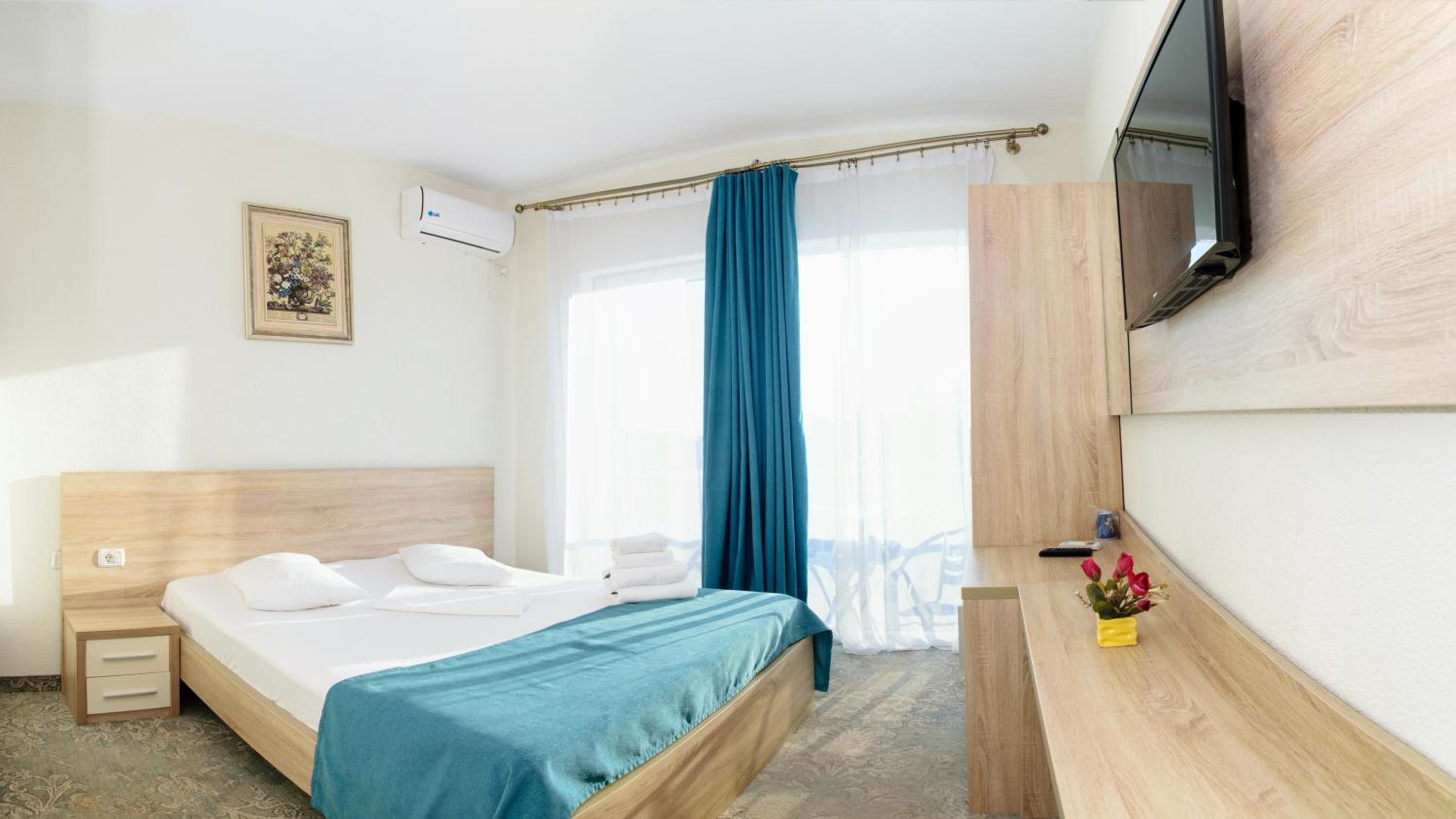 Double Room with Sea View *** - Photo 3