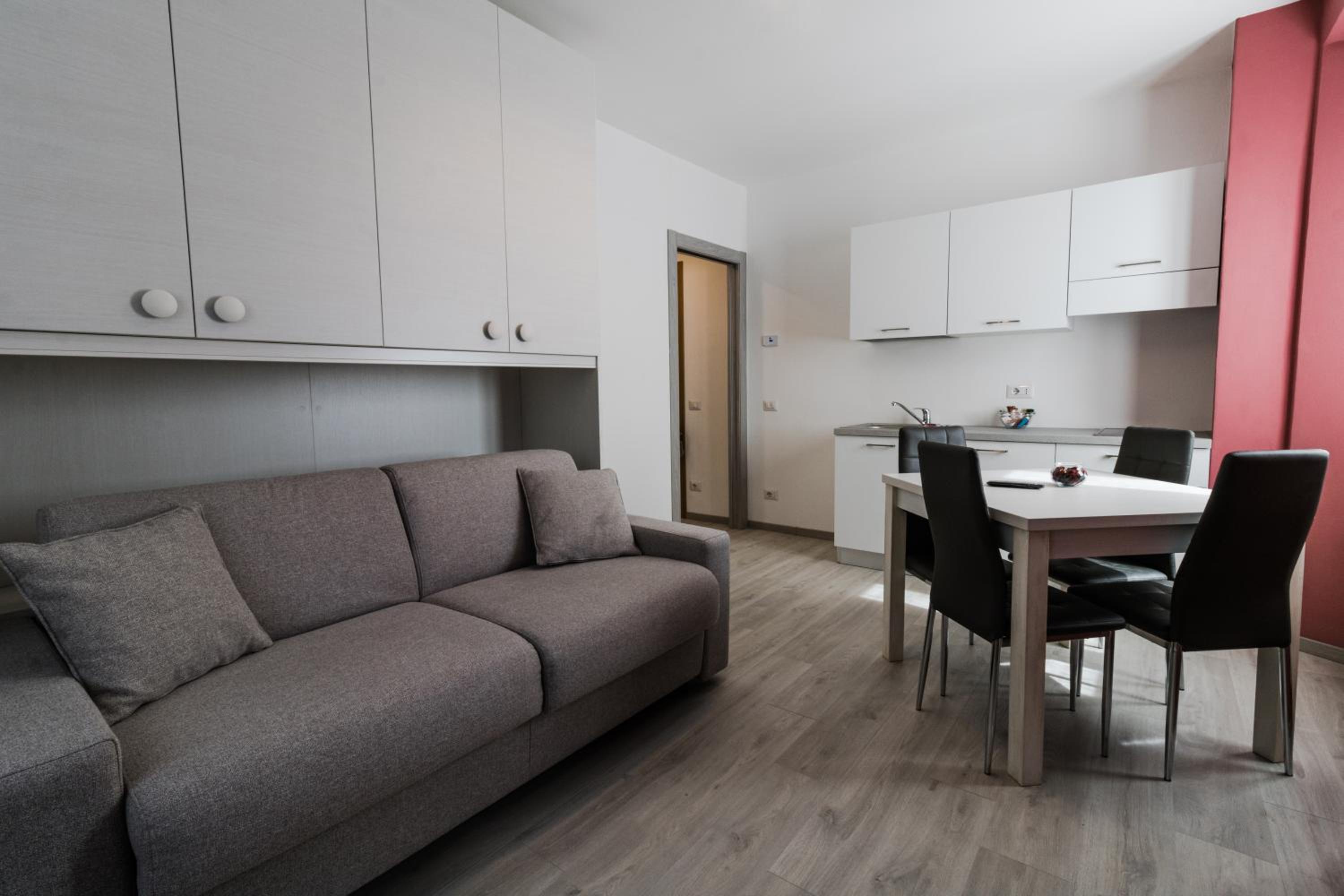 Studio Apartment