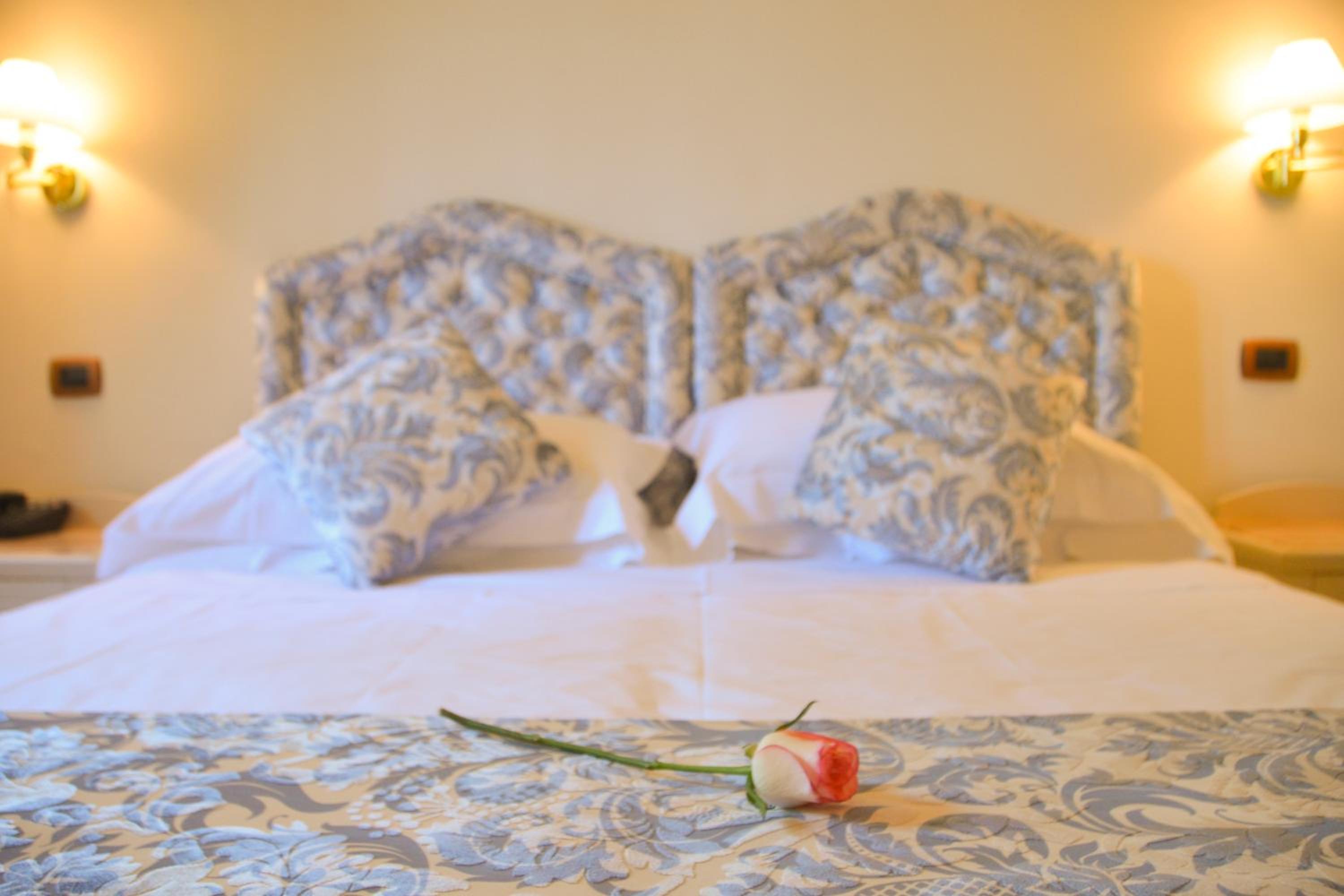 Superior Double or Twin Room - Photo 20