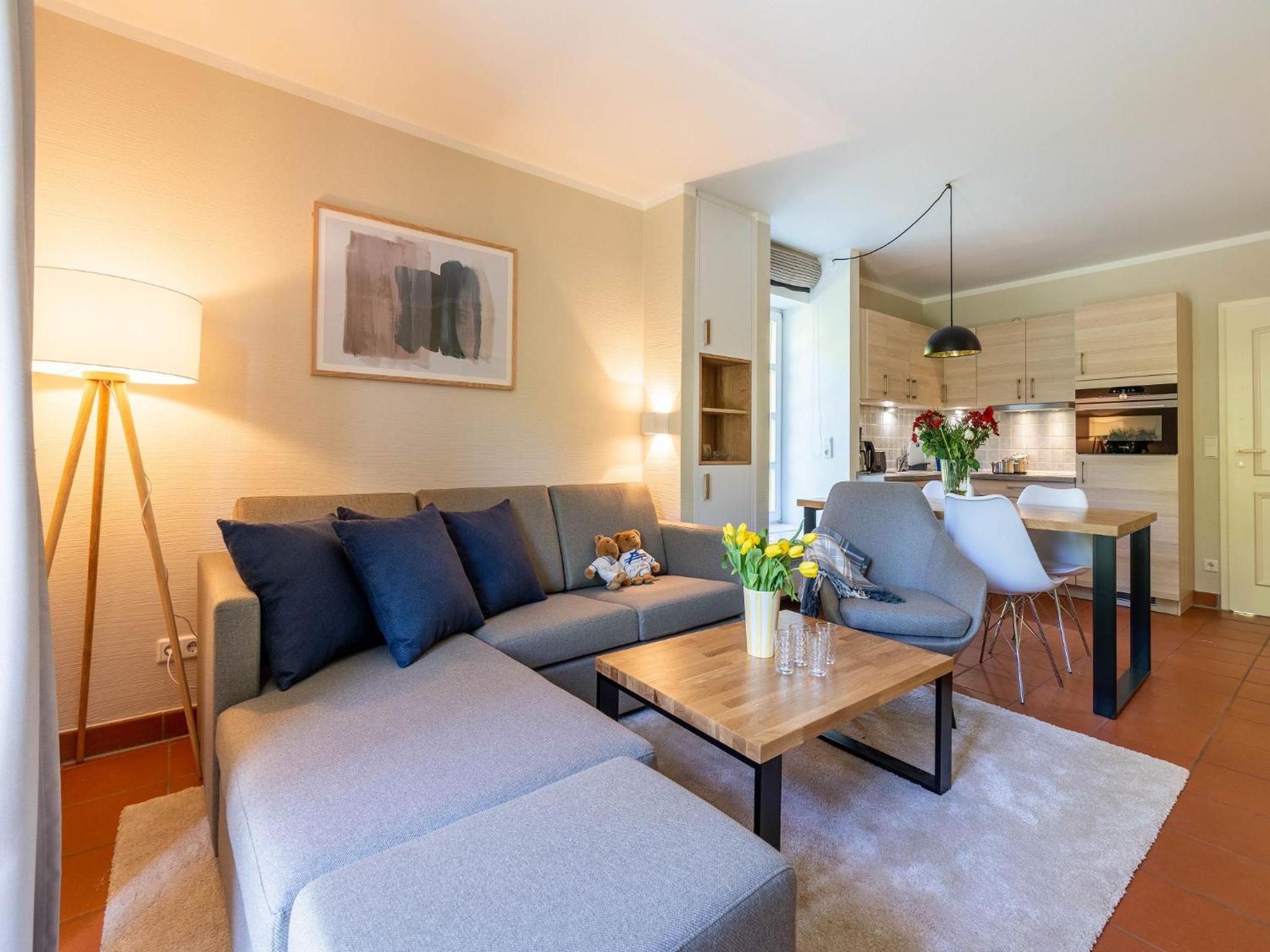 Apartment with Terrace photo 3