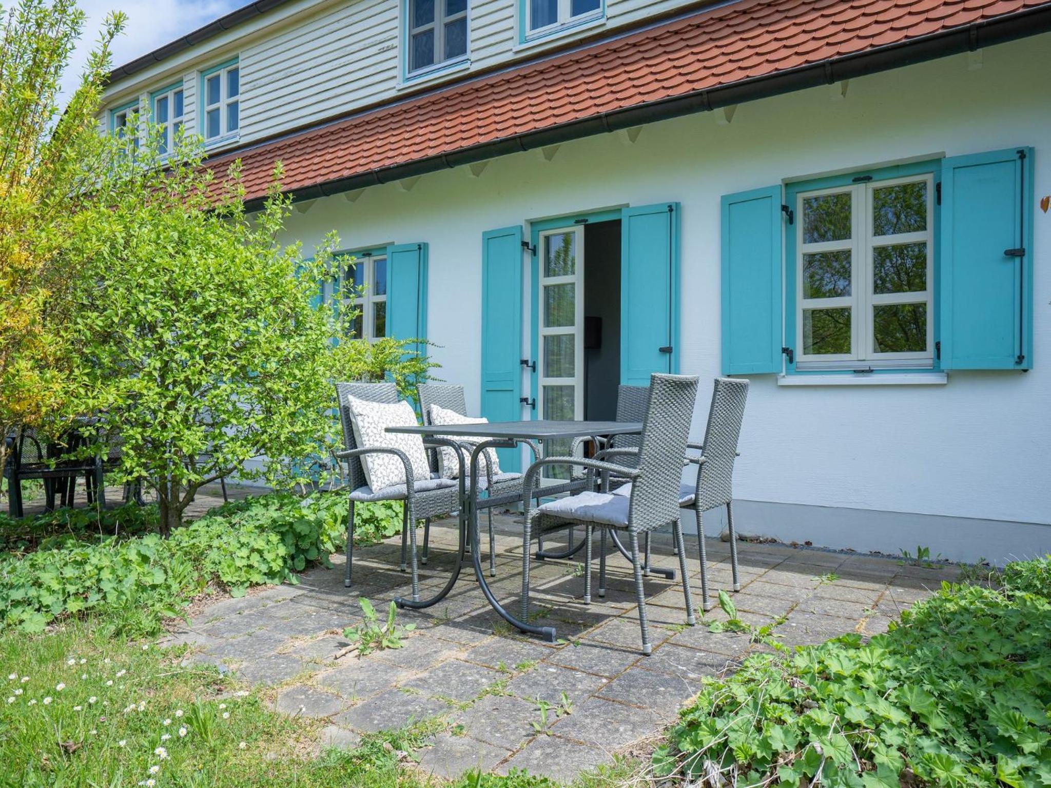 Apartment with Terrace photo 3