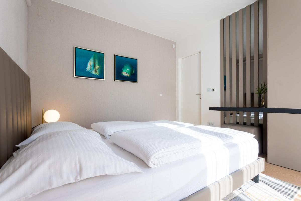 One-Bedroom Apartment - Photo 15