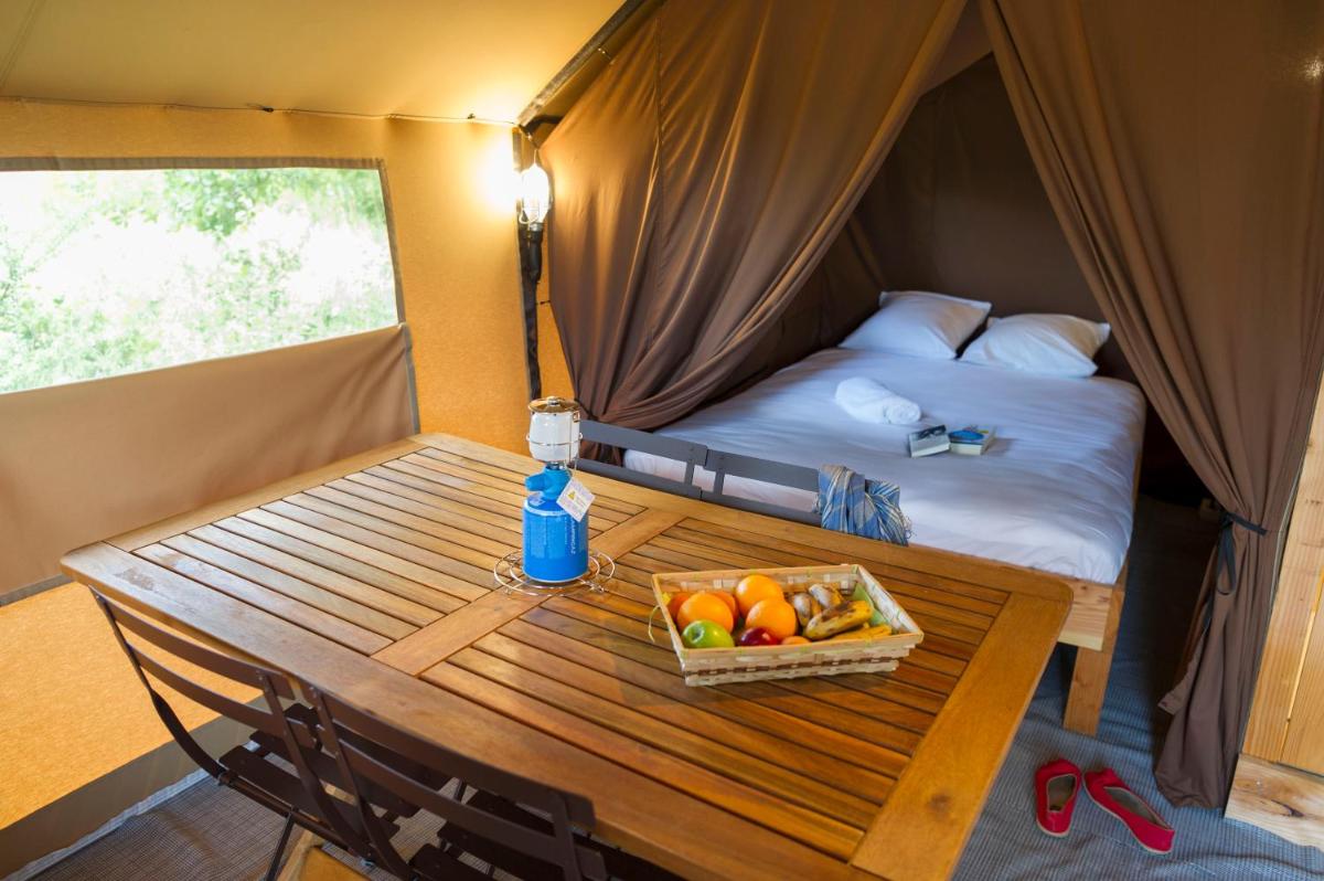 Tent photo 3