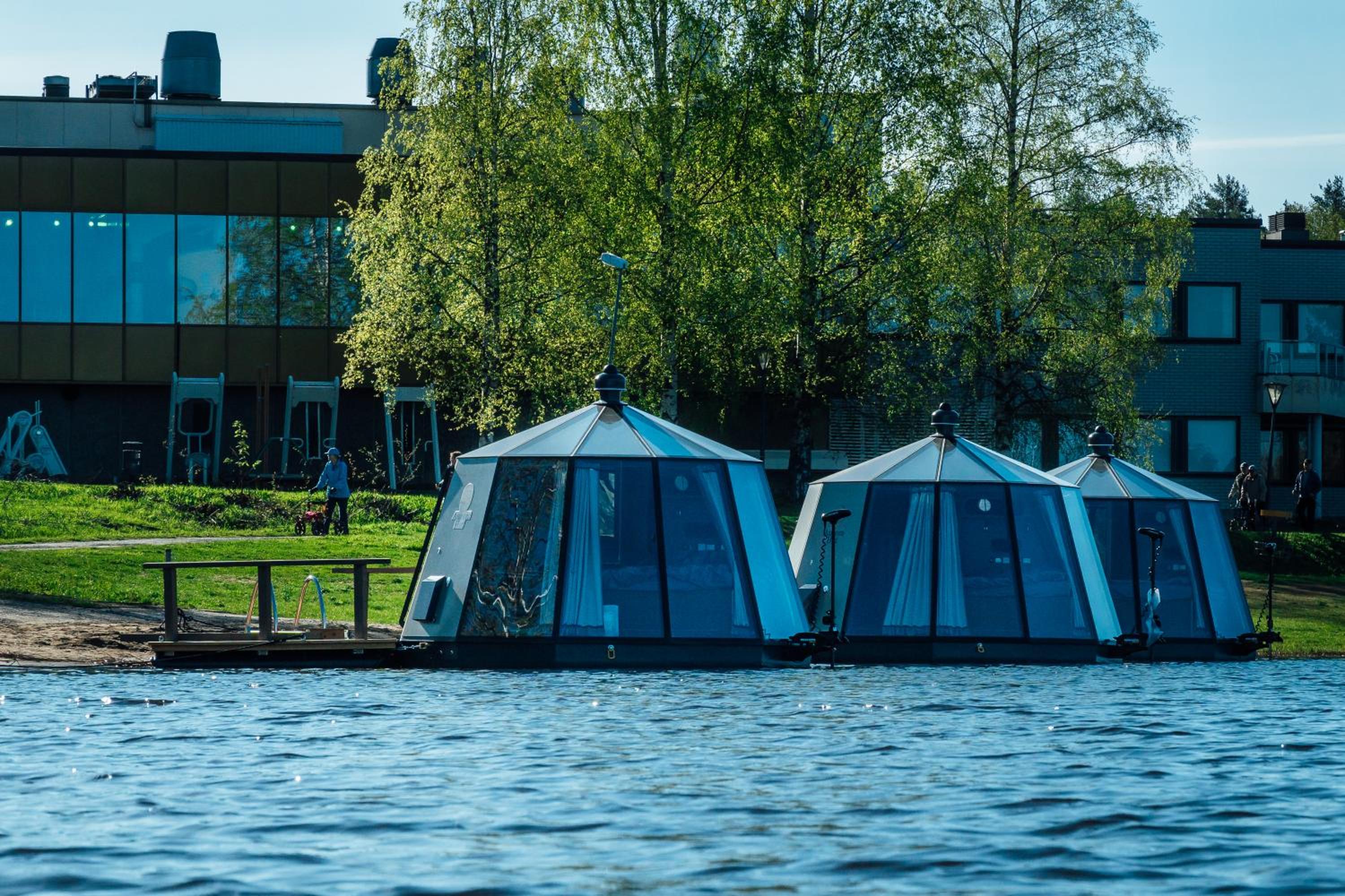 Igloo Boat Suite with Spa Access - Photo 2